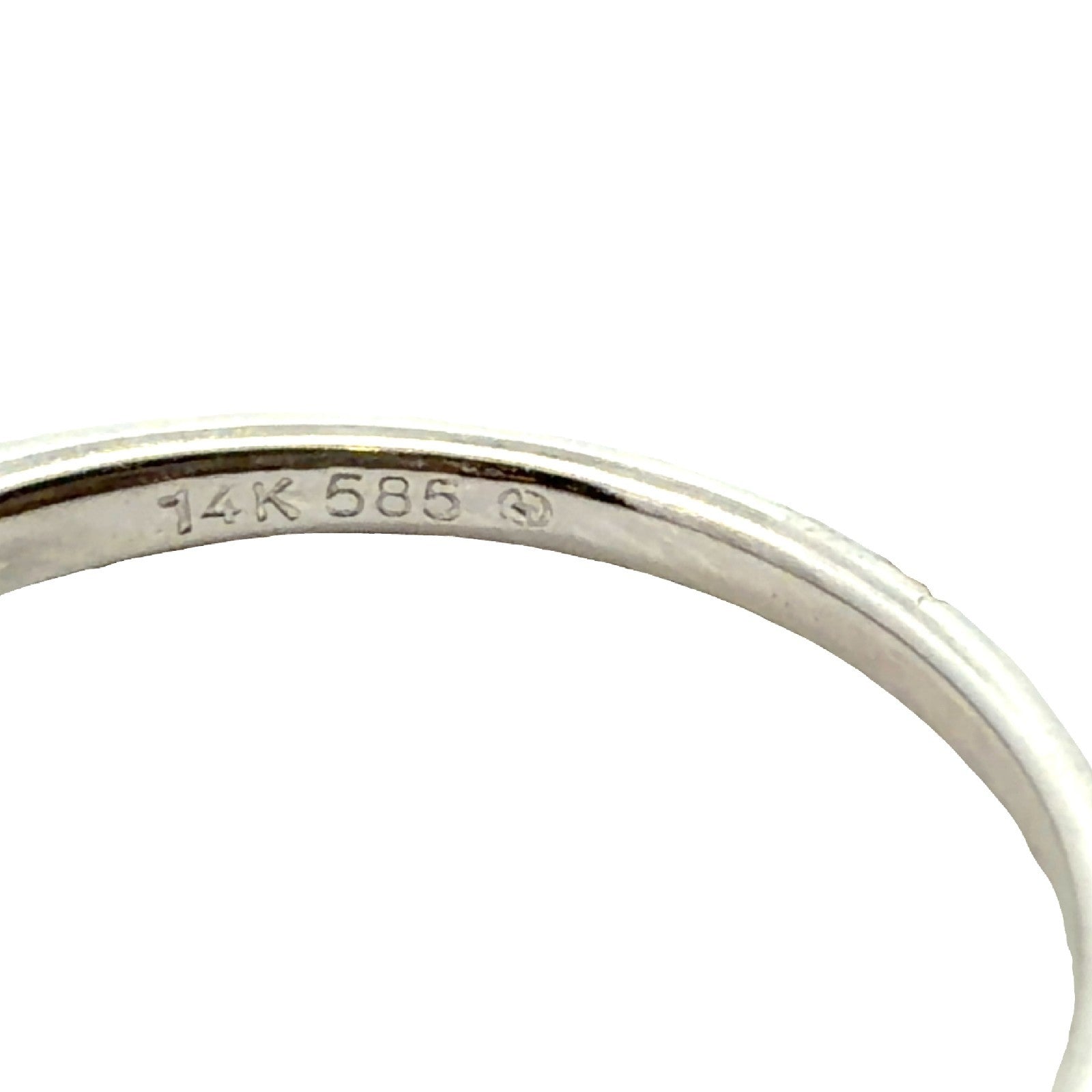 14k White Gold 1.20cttw IGI Round Brilliant & Baguette Diamond Bridal Set Size 76