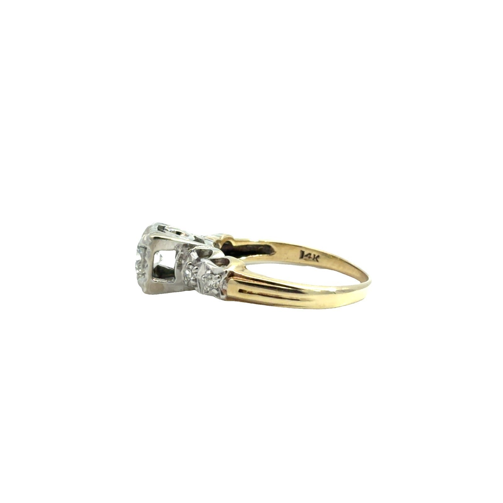Vintage Stamped 14k Multi-Tone Gold 0.40cttw Illusion Set Diamond Ring Size 4.754