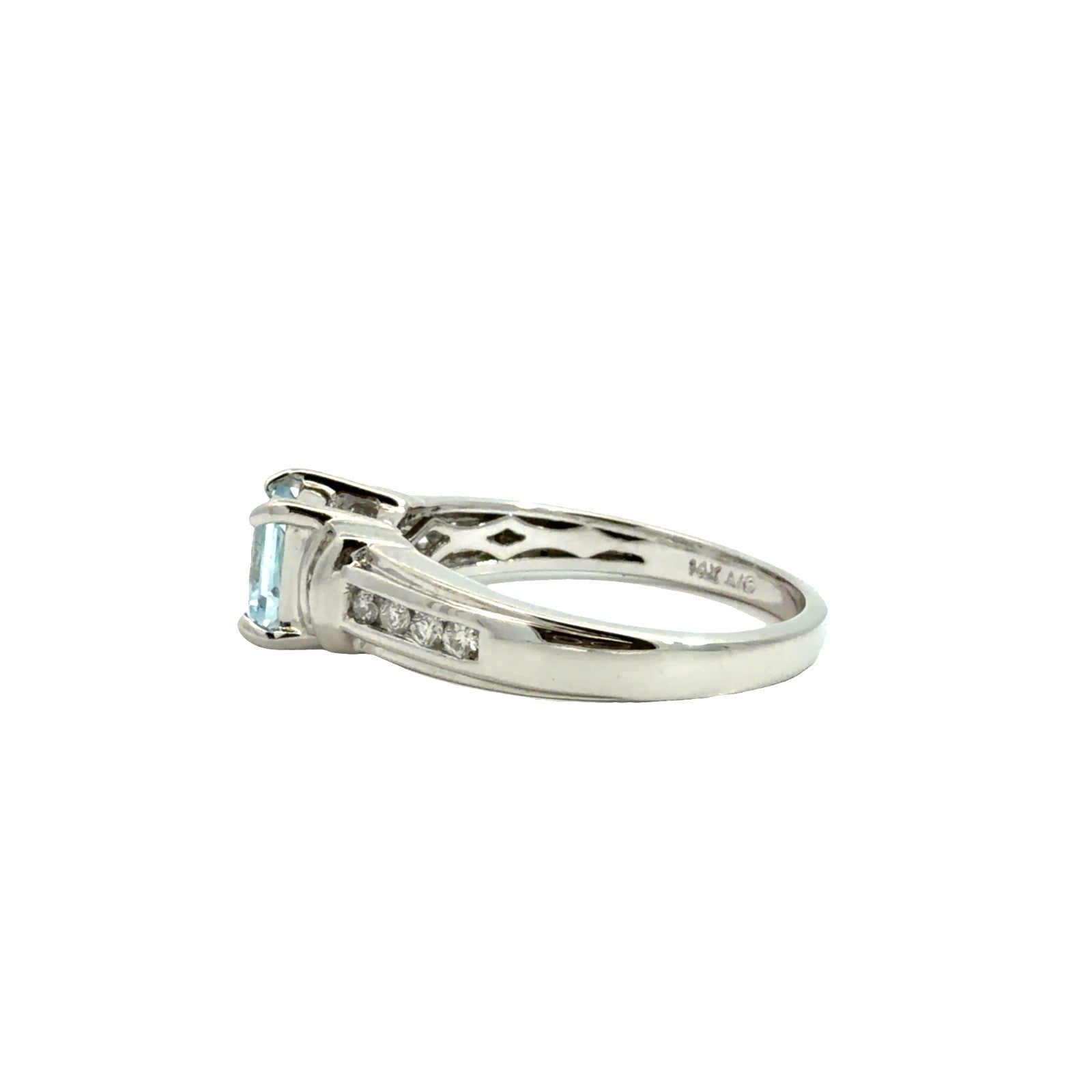 14k White Gold Princess-Cut 0.54tcw Aquamarine & 0.20cttw Diamond Ring Size 6.753