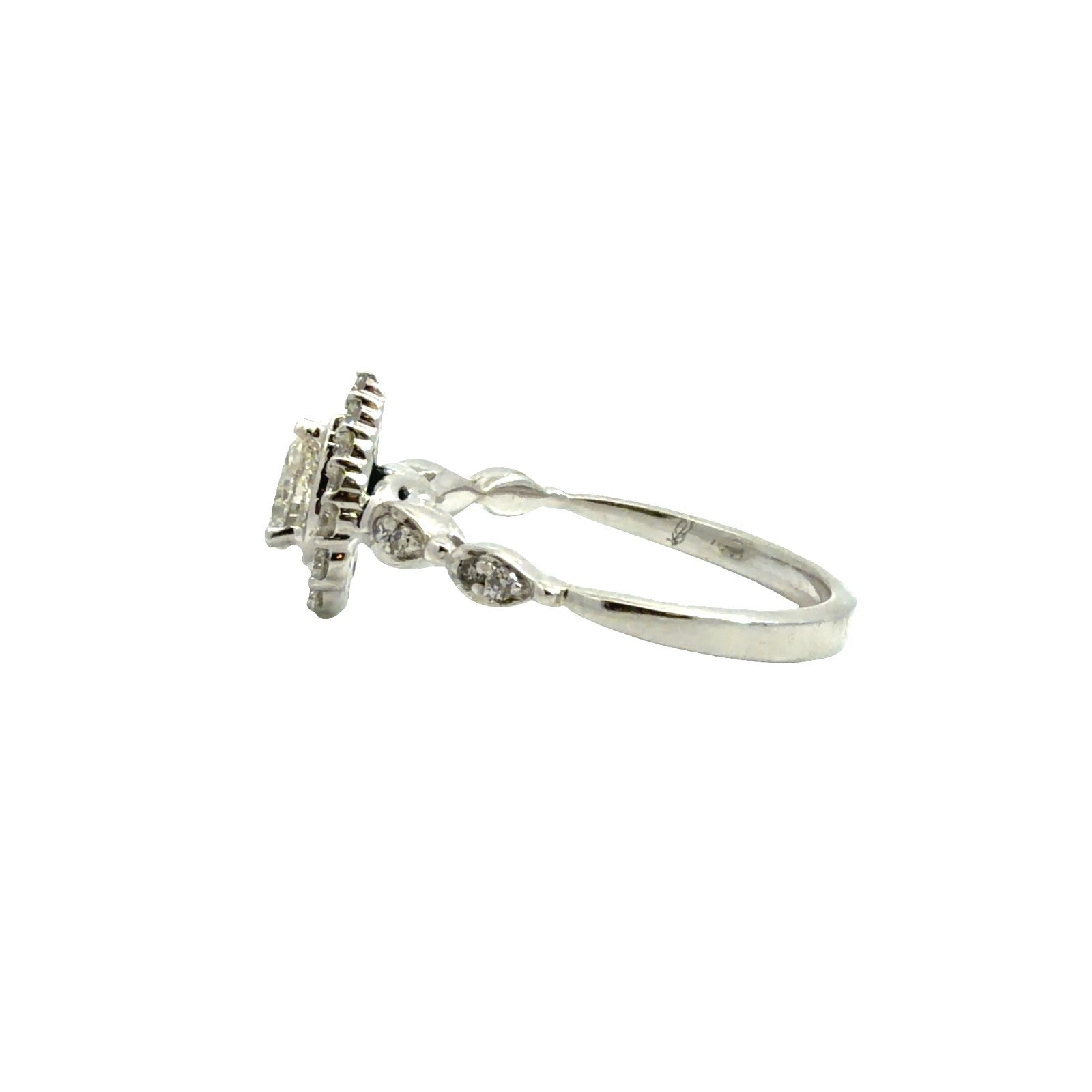 14k White Gold 0.63cttw Pear Diamond with Halo Engagement Ring Size 6.751