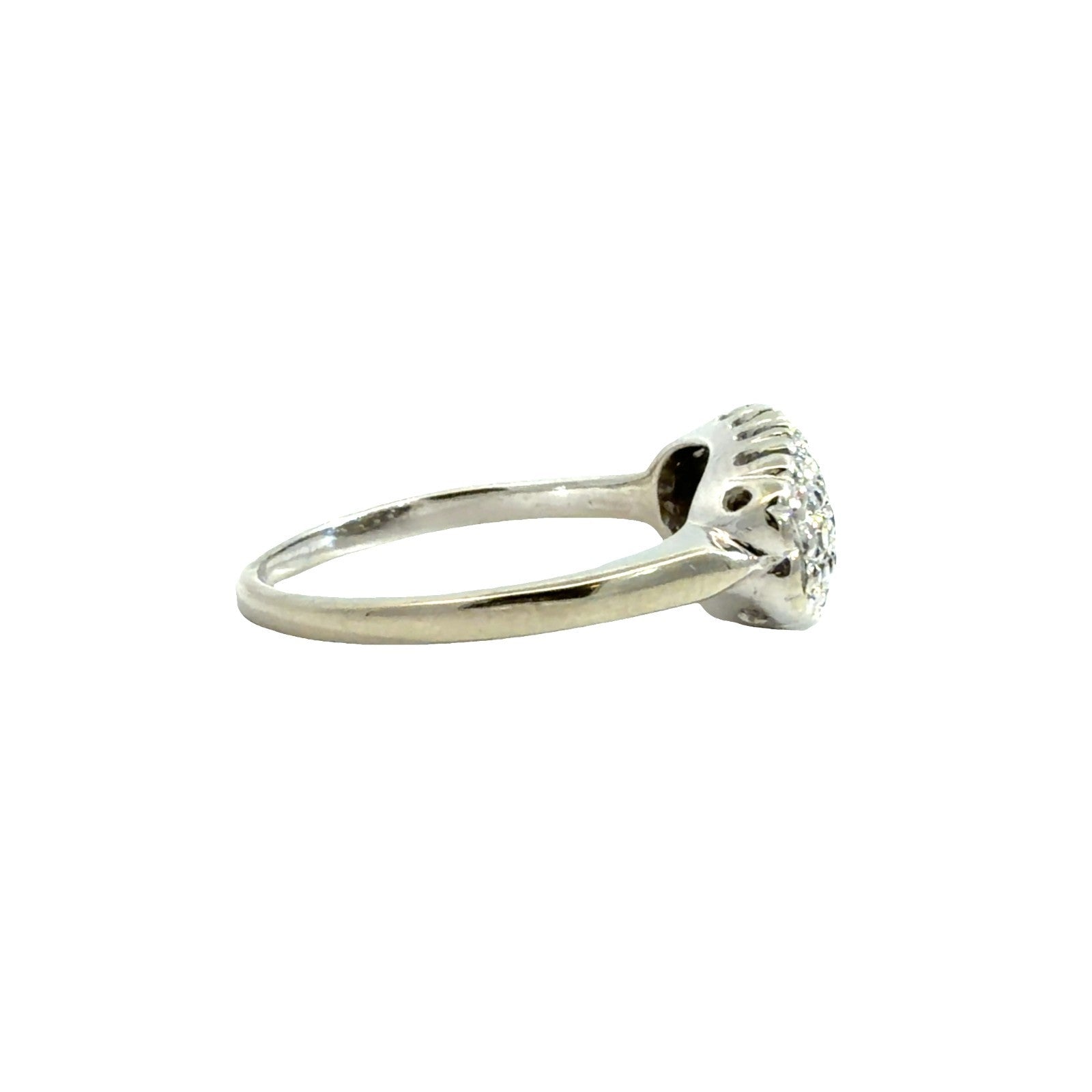 14k White Gold 0.26cttw Diamond Oval Cluster Cocktail Ring Size 6.751