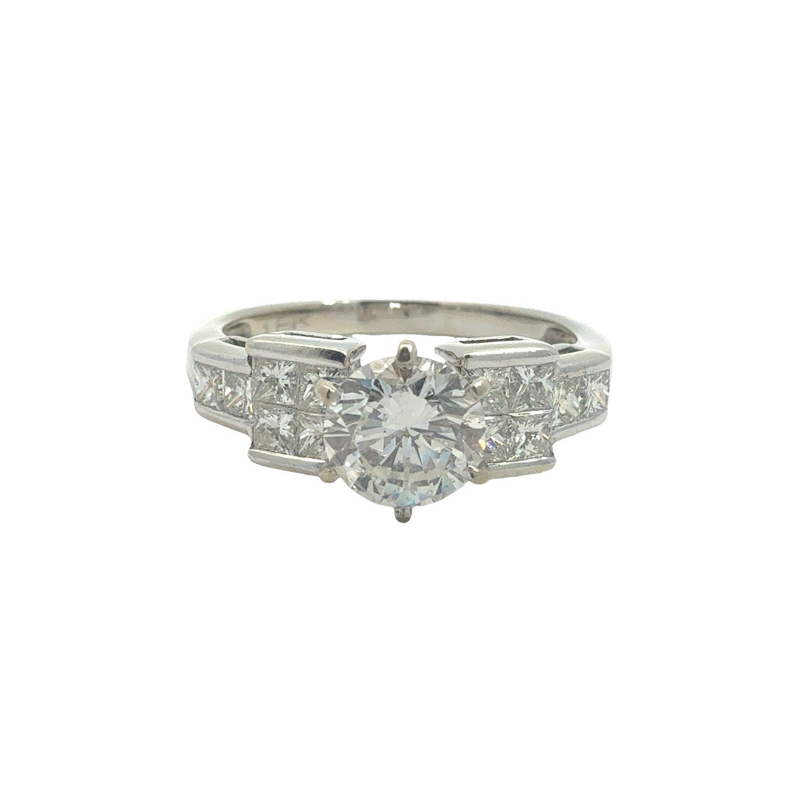 18k White Gold 1.67ctw (0.72ctw) Round & Princess Diamond Engagement Ring4