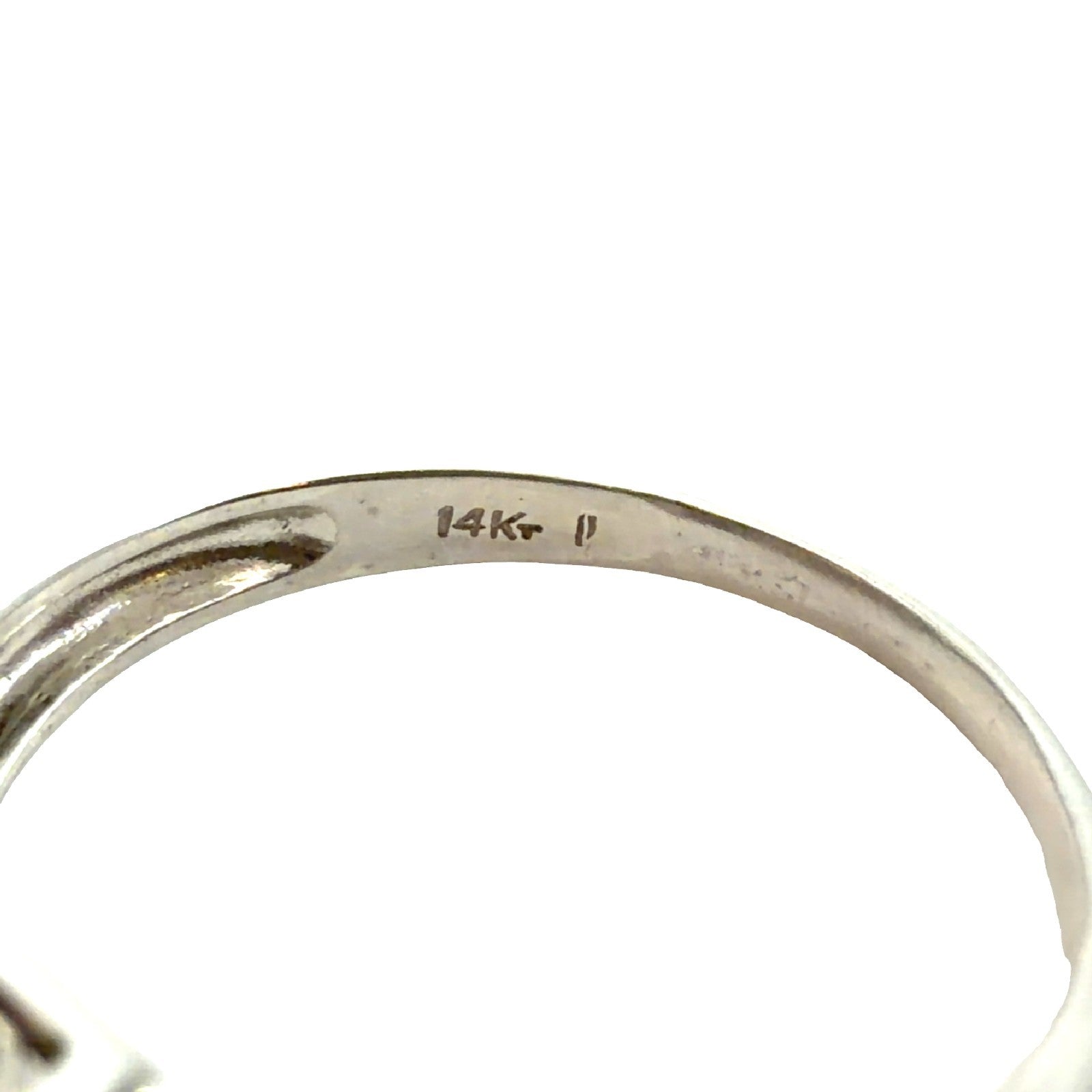 14k White Gold 0.94cttw Diamond Halo Bridal Set Size 75
