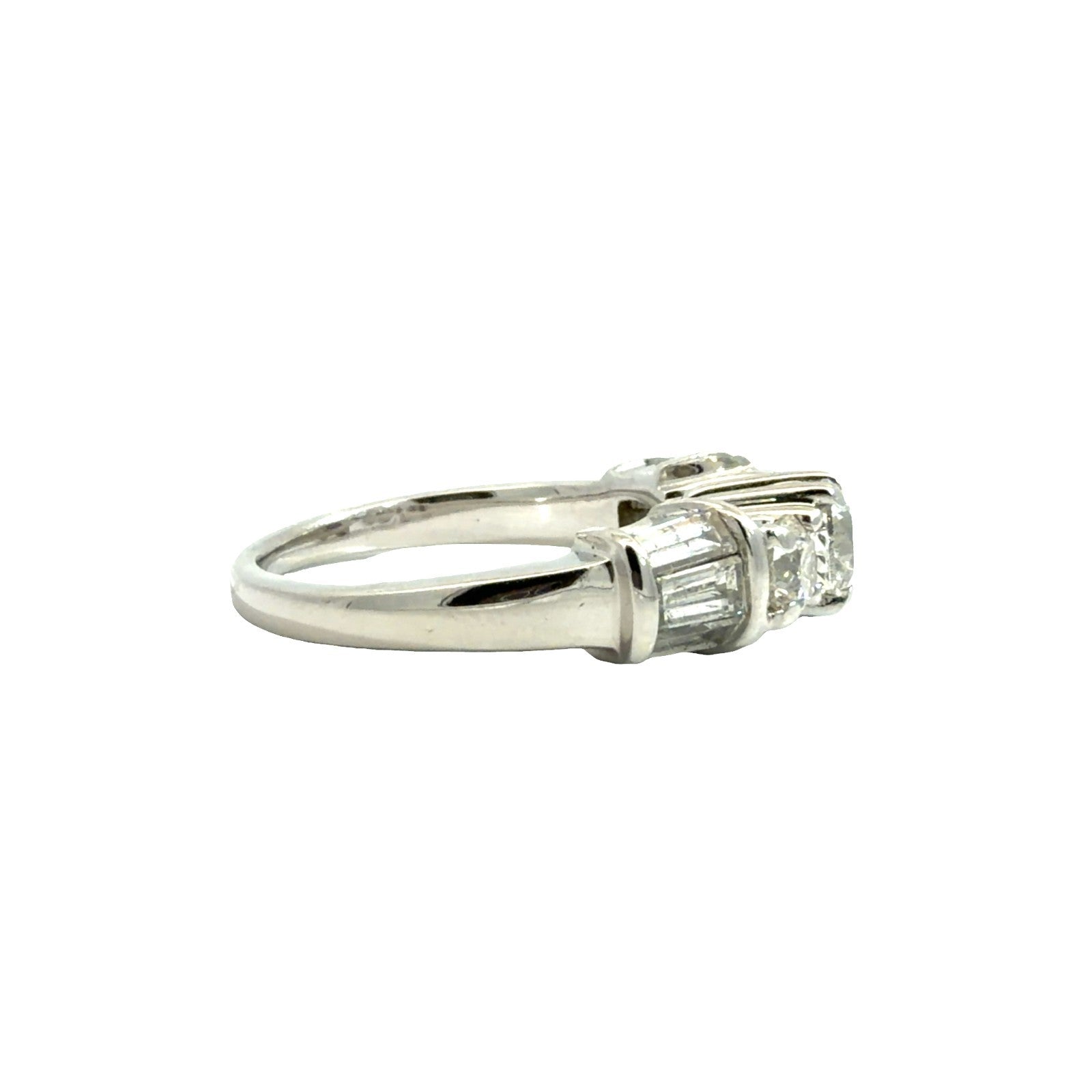 14k White Gold 1.59cttw Three Stone Diamond Engagement Ring Size 63