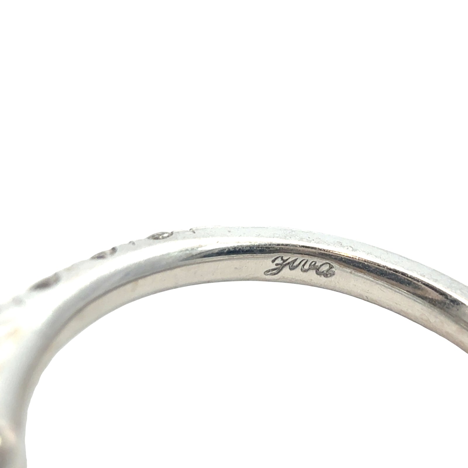 Vintage 18k White Gold 1.00ctw Oval Diamond Halo Engagement Ring
