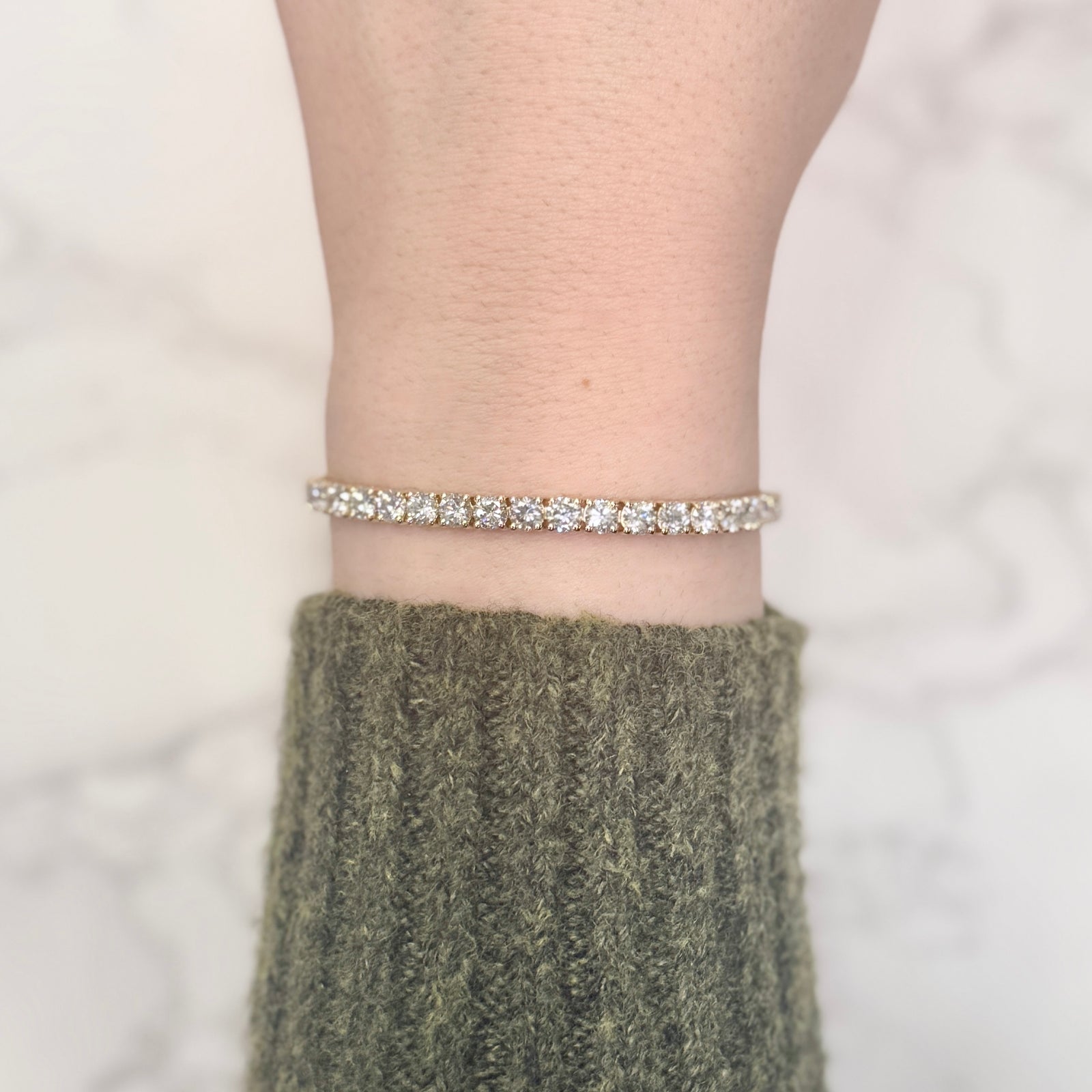 The Jewel Box 14k Yellow Gold 10.36ctw Diamond Tennis Bracelet 7.25"