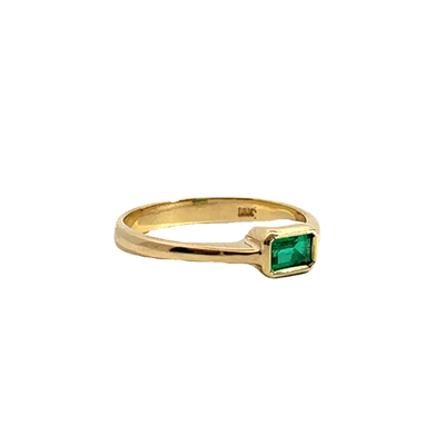 Estate 18k Yellow Gold Emerald Ring