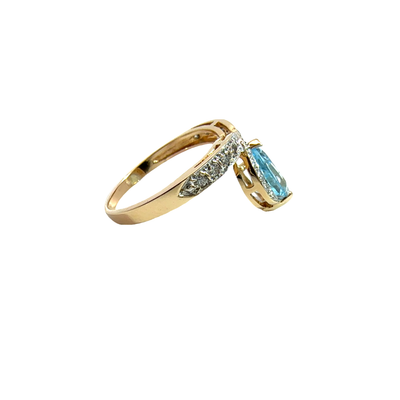 Estate 14k Yellow Gold Topaz and Diamond Ring