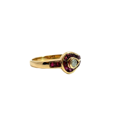 Vintage 18k Yellow Gold Ruby and Diamond Ring