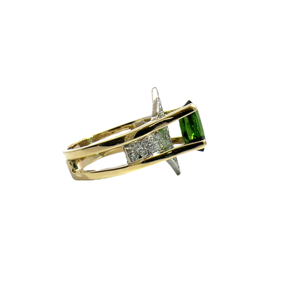 Estate 14k Yellow Gold Green Tourmaline and Diamond Ring