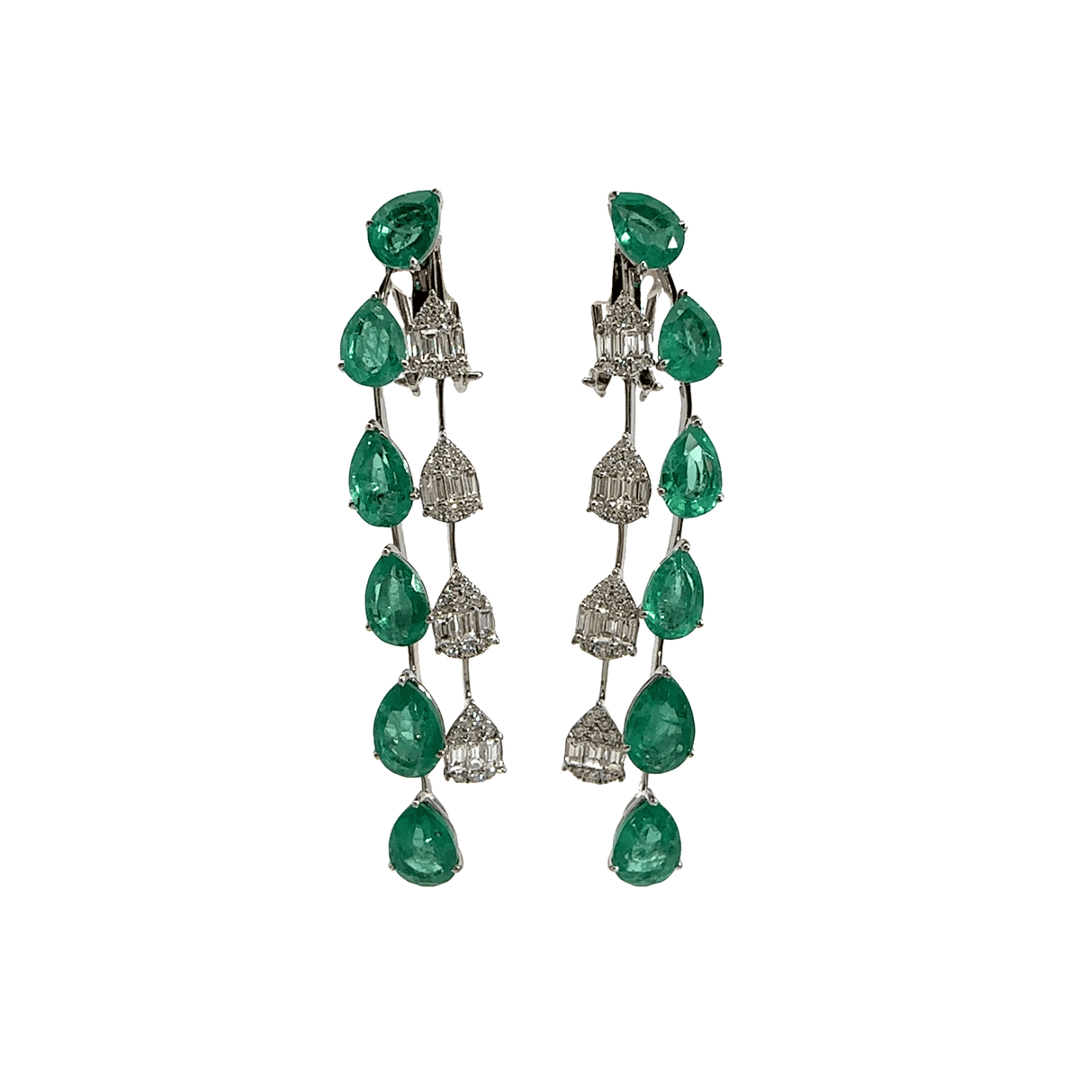 Vintage Pear Cut Emerald &amp; Diamond Dangle Earring in 18k White Gold