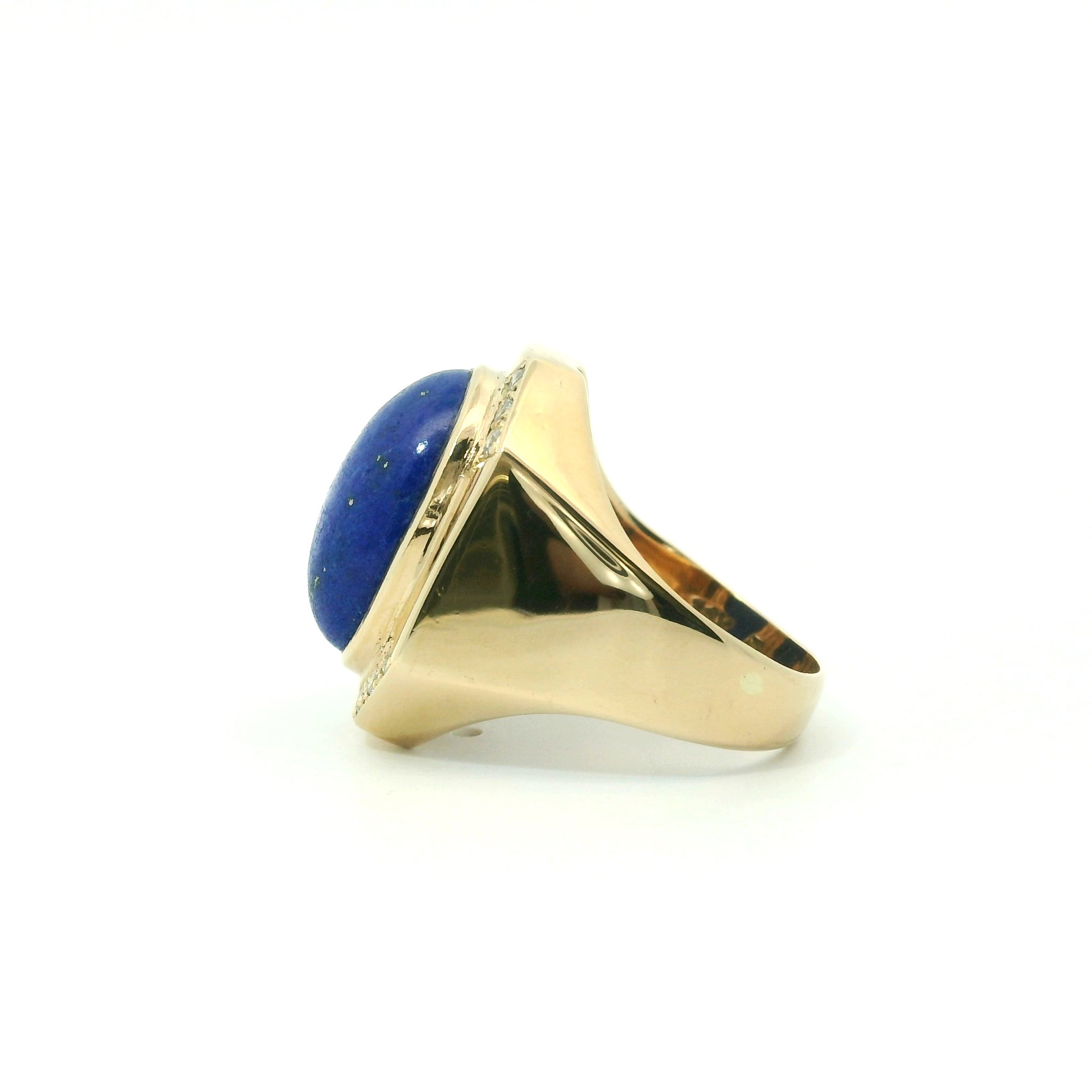 Vintage 14k Yellow Gold Lapis Lazuli and Diamond Ring