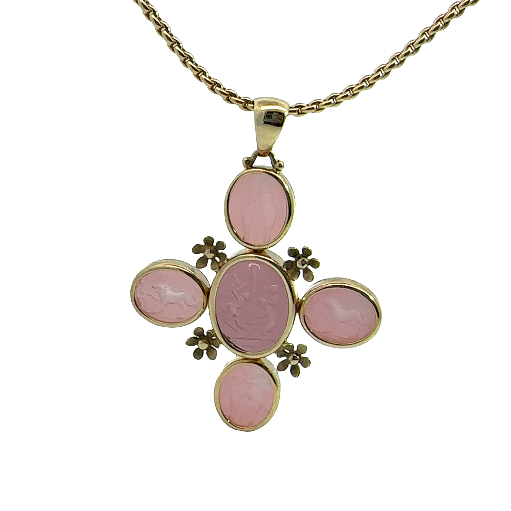 Vintage 14k Yellow Gold Venetian Etched Glass Pendant