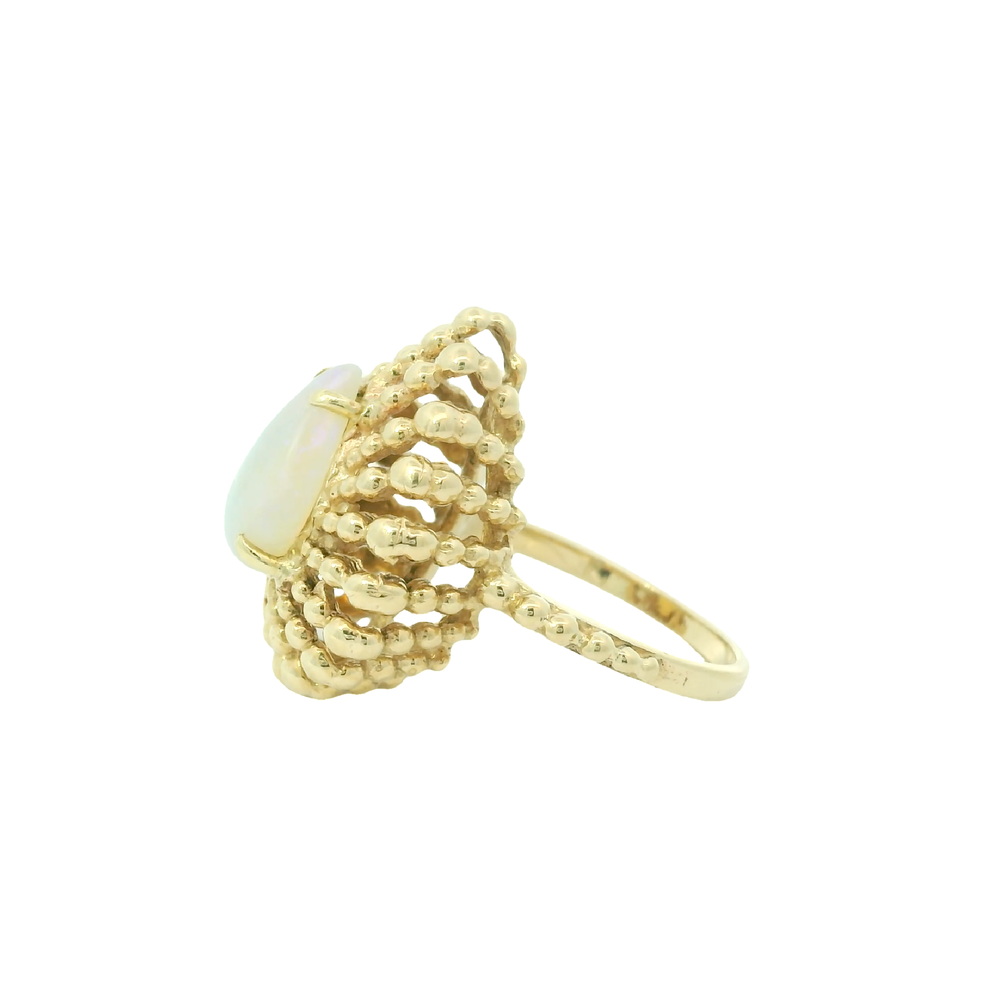 Vintage 14k Yellow Gold Tear Drop Opal Ring