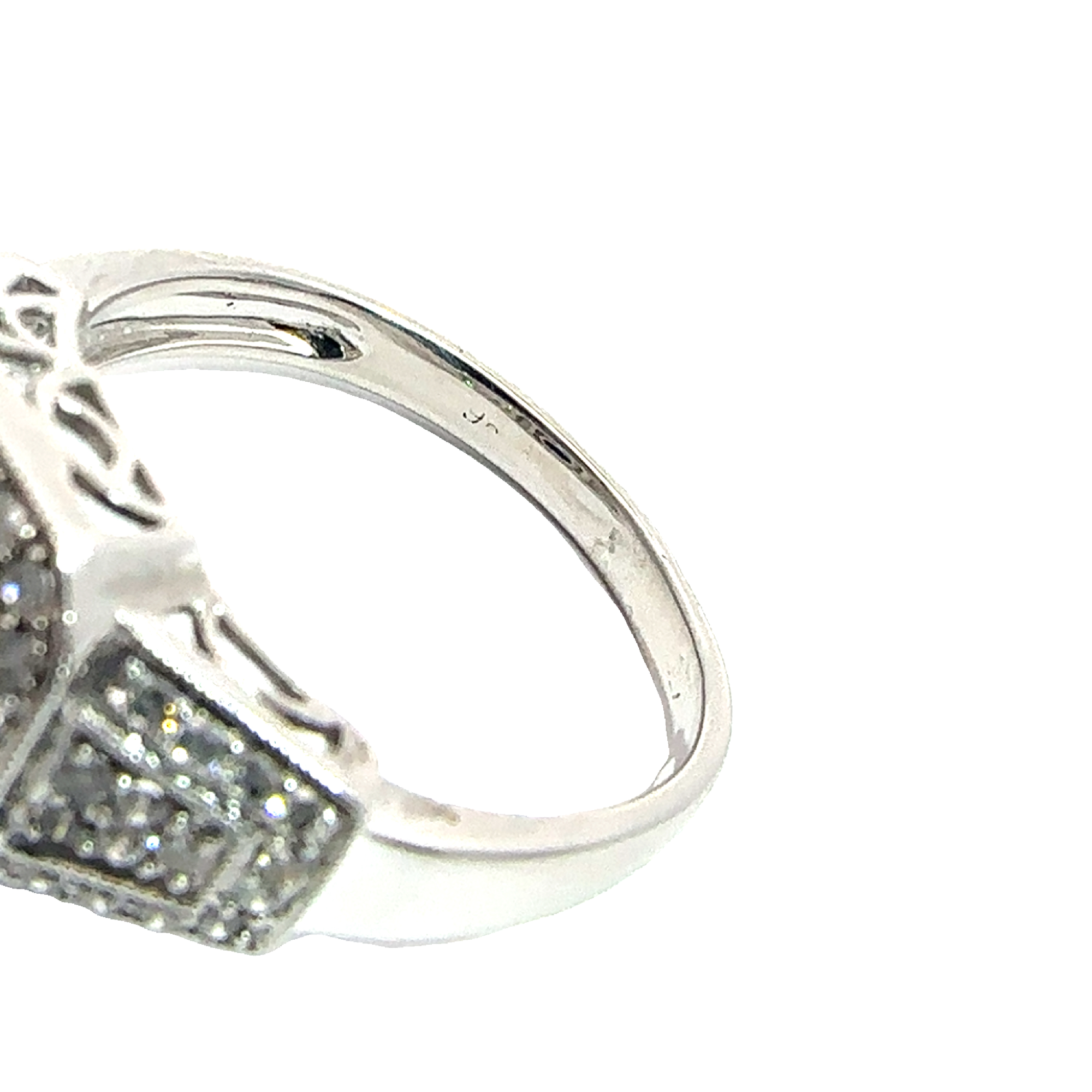 Vintage 18k White Gold Oval Cut Sapphire & Diamond Ring