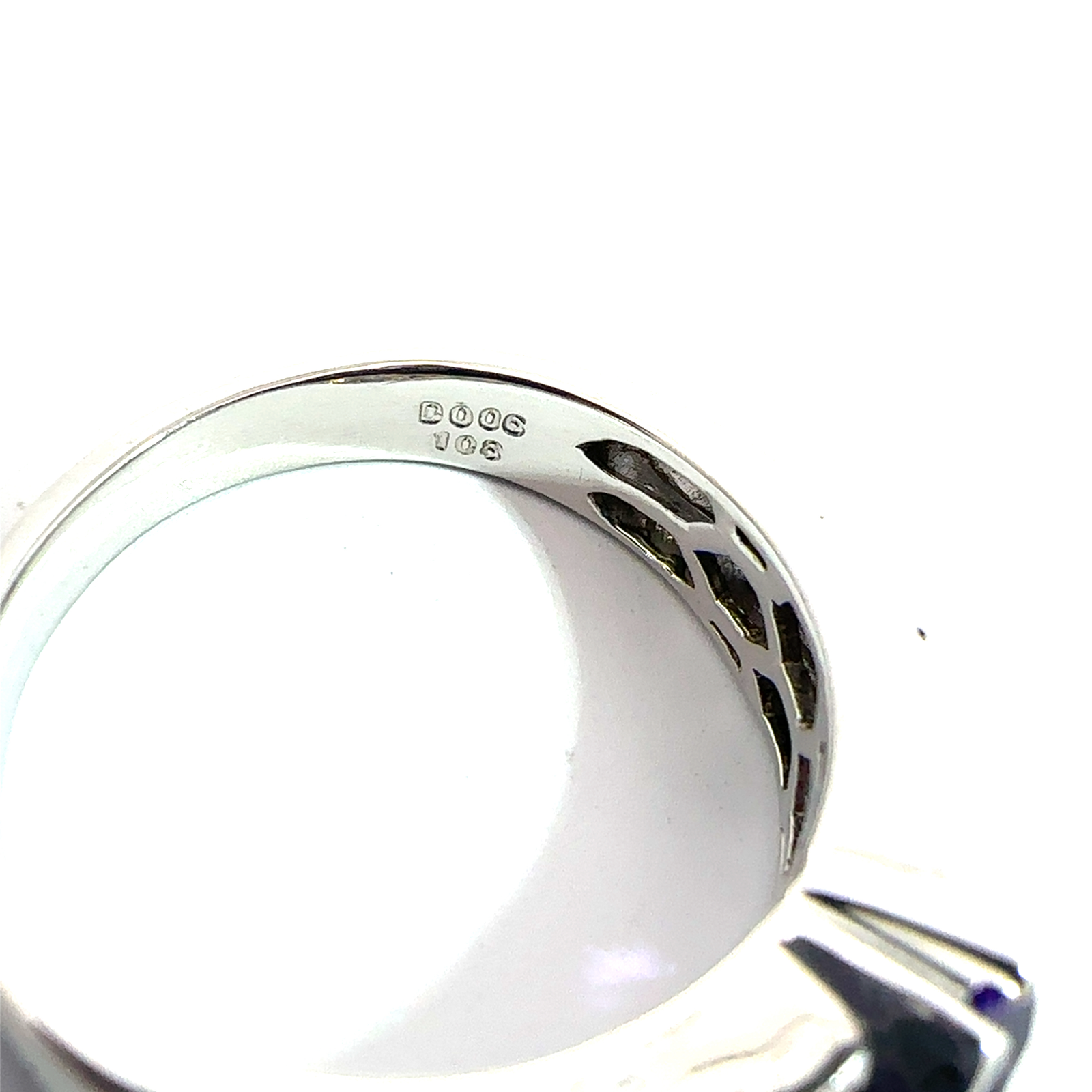 Estate 14k White Gold 1.05cttw Amethyst and 0.06cttw Diamond Ring