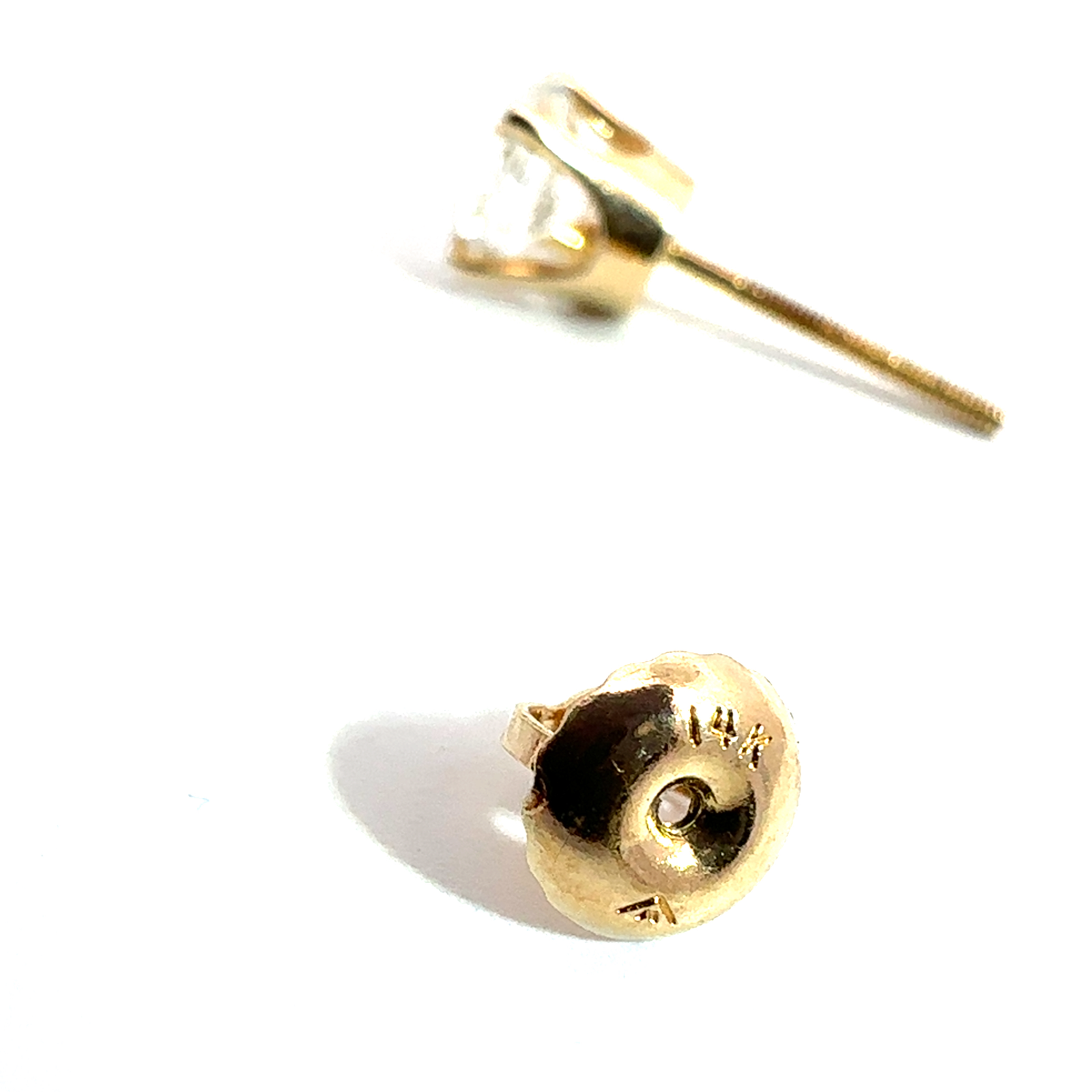 14k Yellow Gold 1.05ctw Diamond Stud Earrings