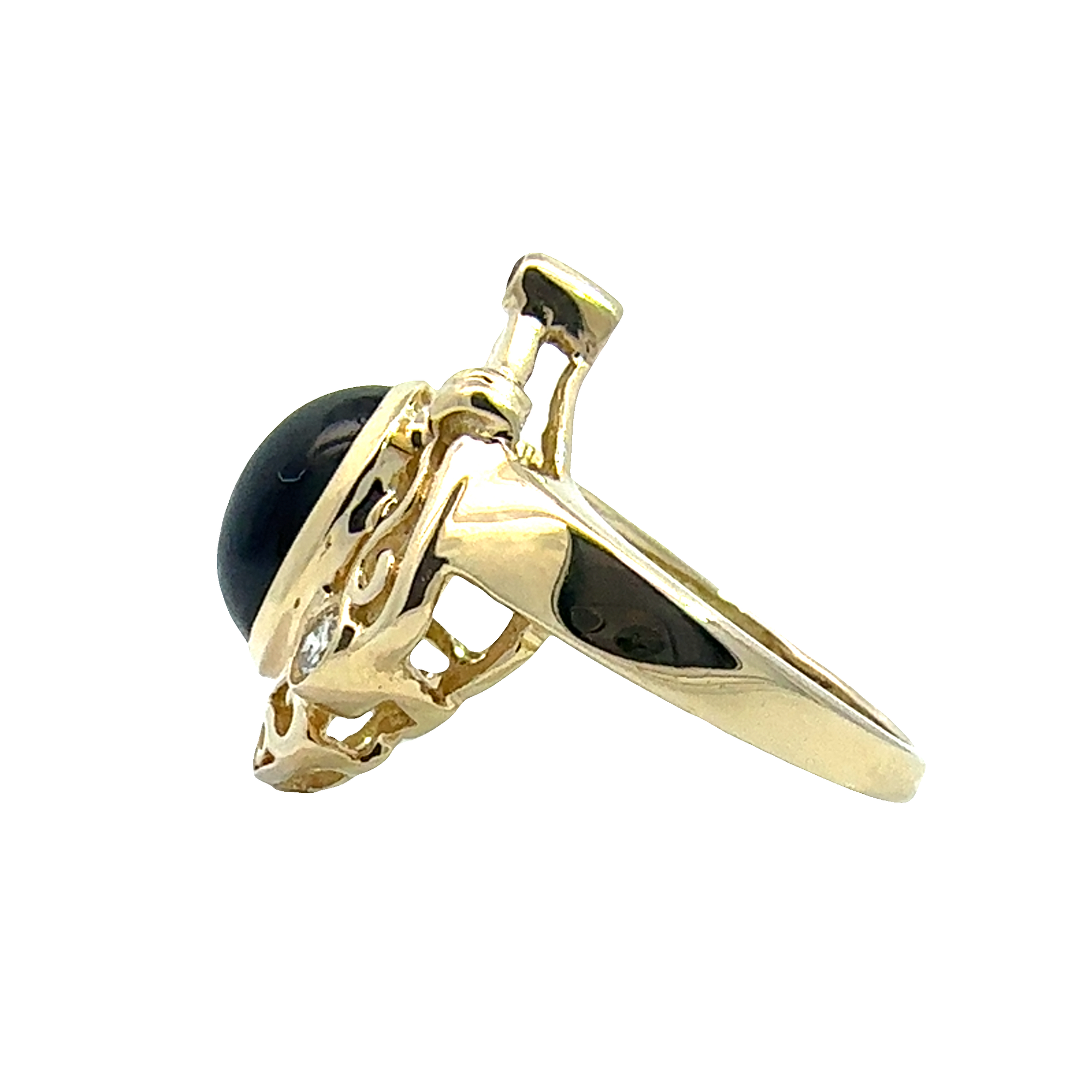 Vintage 14k Yellow Gold 3.95ctw Cabochon Garnet and Diamond Ring