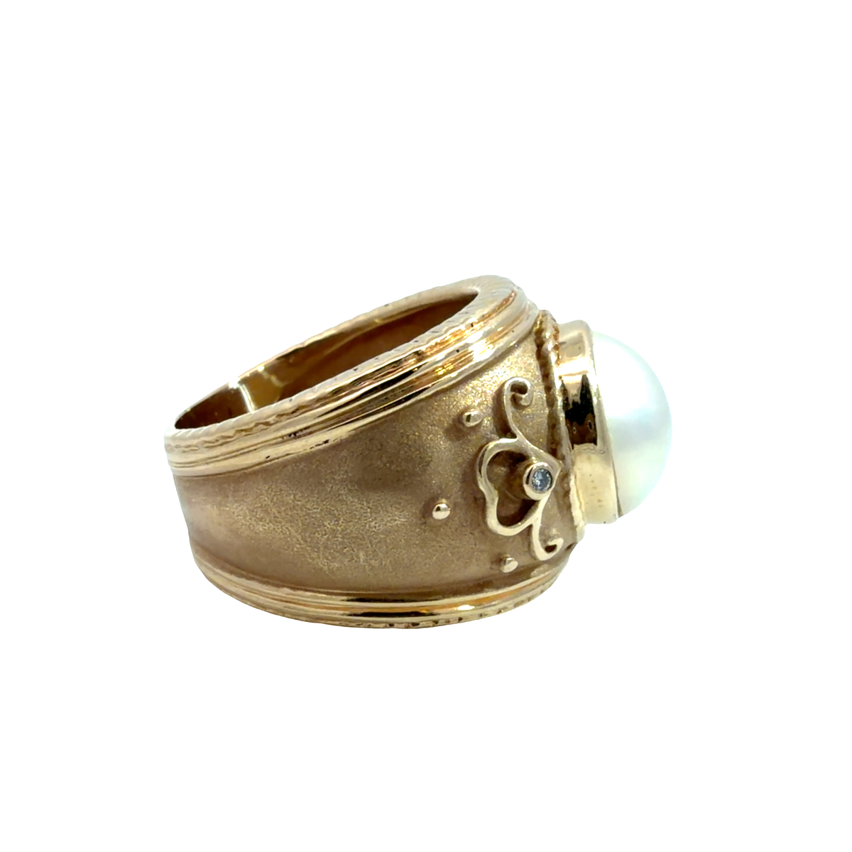 Vintage 14k Yellow Gold Pearl Cocktail Ring
