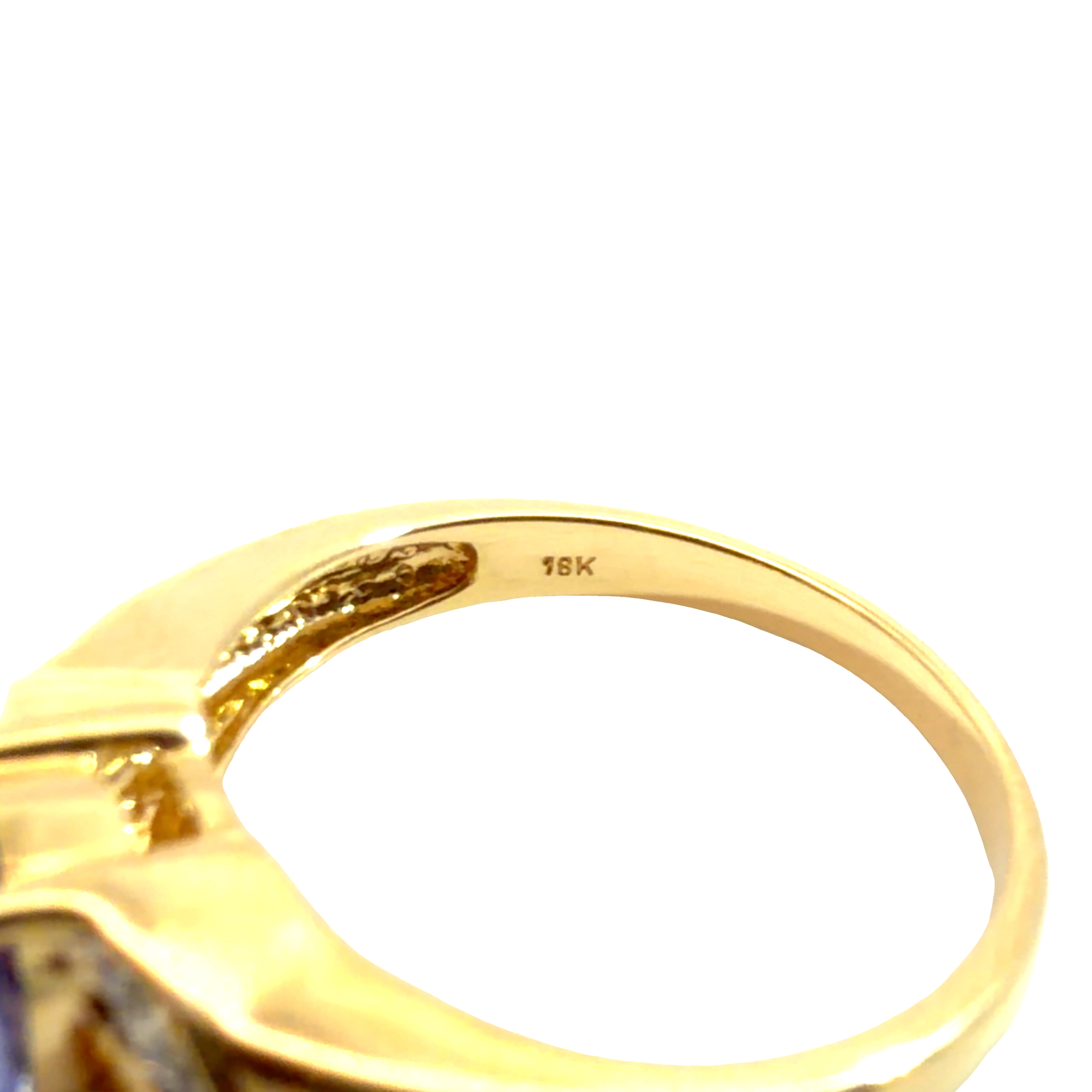 Vintage 18k Yellow Gold 1.20ctw Tanzanite and 0.04ctw Diamond Ring