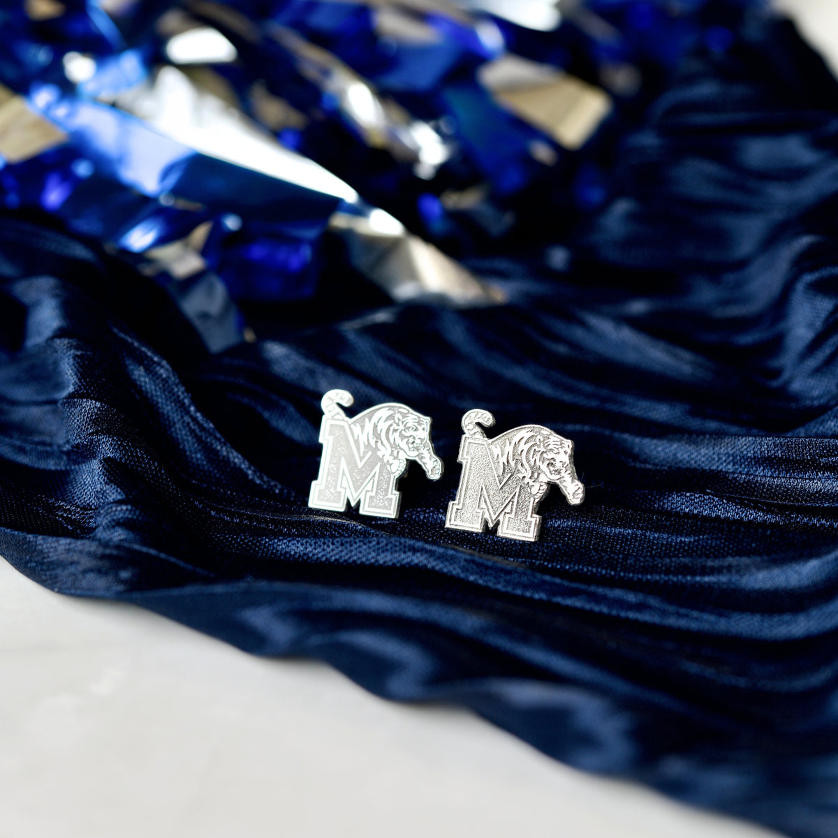 Memphis Tigers 14k White Gold Crest Stud Earrings
