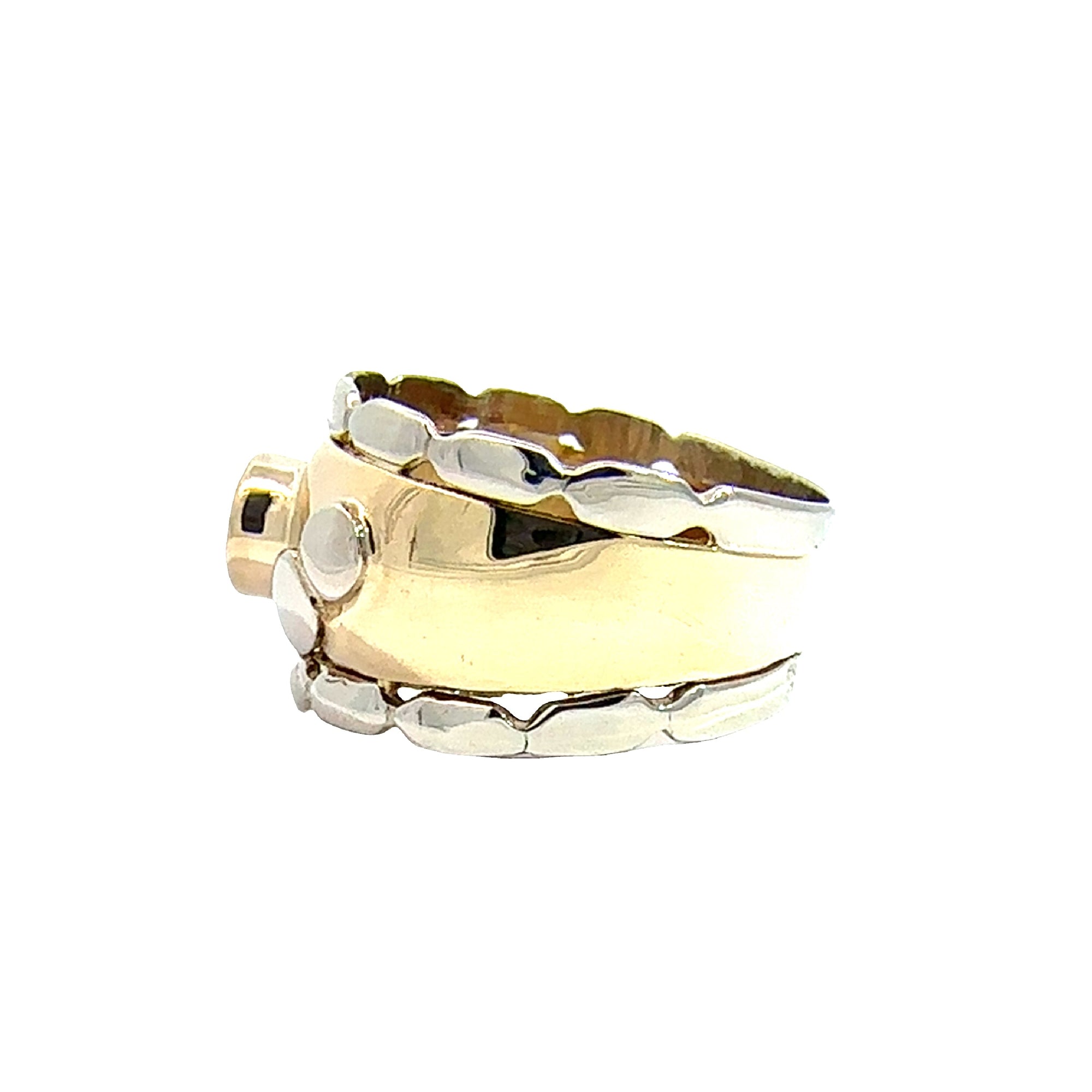 Vintage 18k Yellow Gold and 0.93ctw Ruby Ring