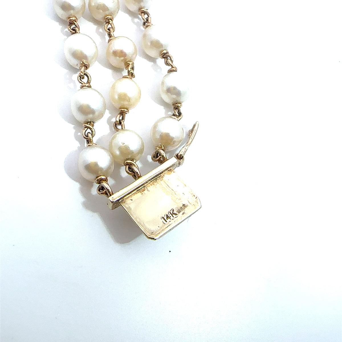 Vintage 14k Yellow Gold Triple Strand Pearl 0.30ctw Sapphire Hidden Watch Bracelet 7"