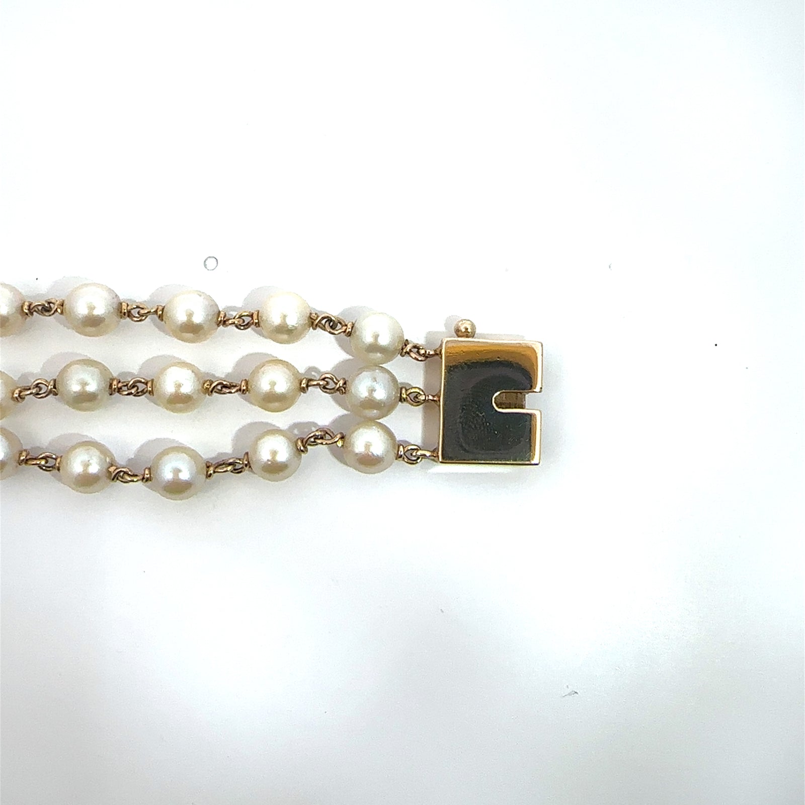 Vintage 14k Yellow Gold Triple Strand Pearl 0.30ctw Sapphire Hidden Watch Bracelet 7"