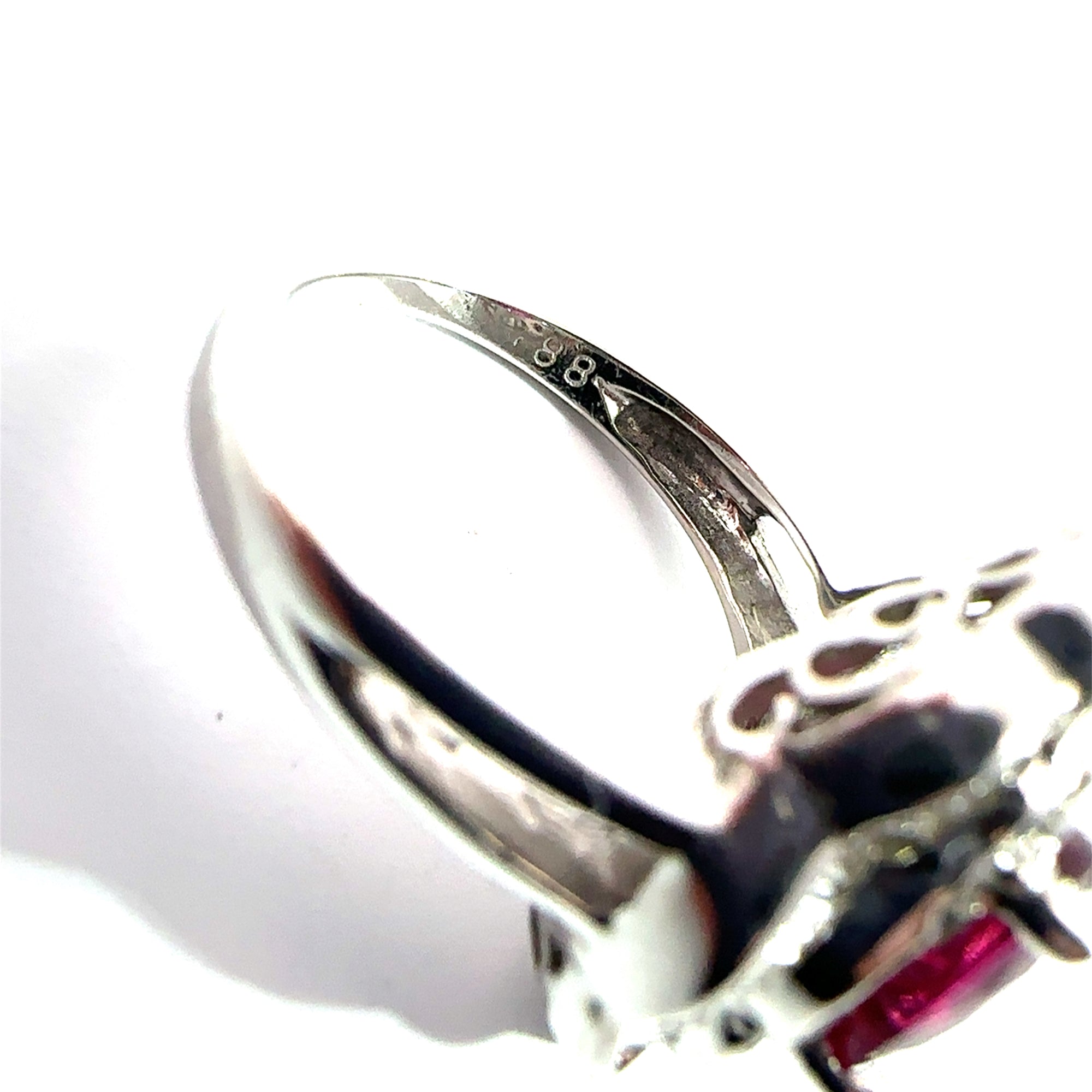 Vintage 18k White Gold Oval 2.30ctw Tourmaline and 1.05ctw Diamond Ring