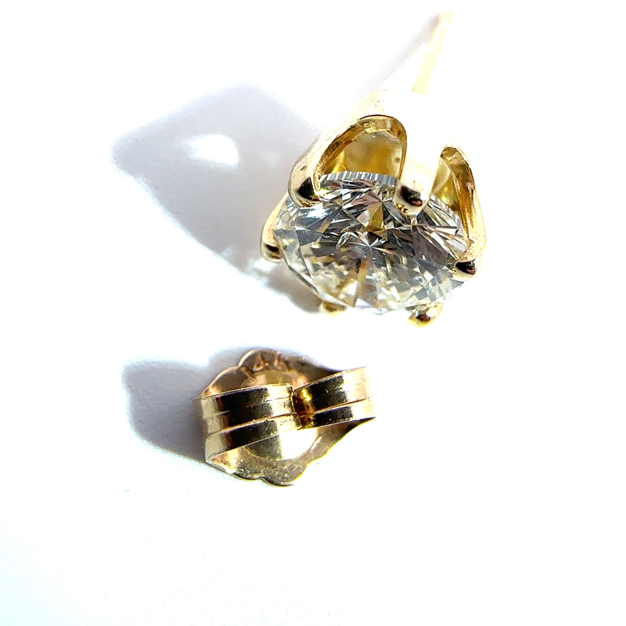 14k Yellow Gold 1.85ctw Diamond Stud Earrings