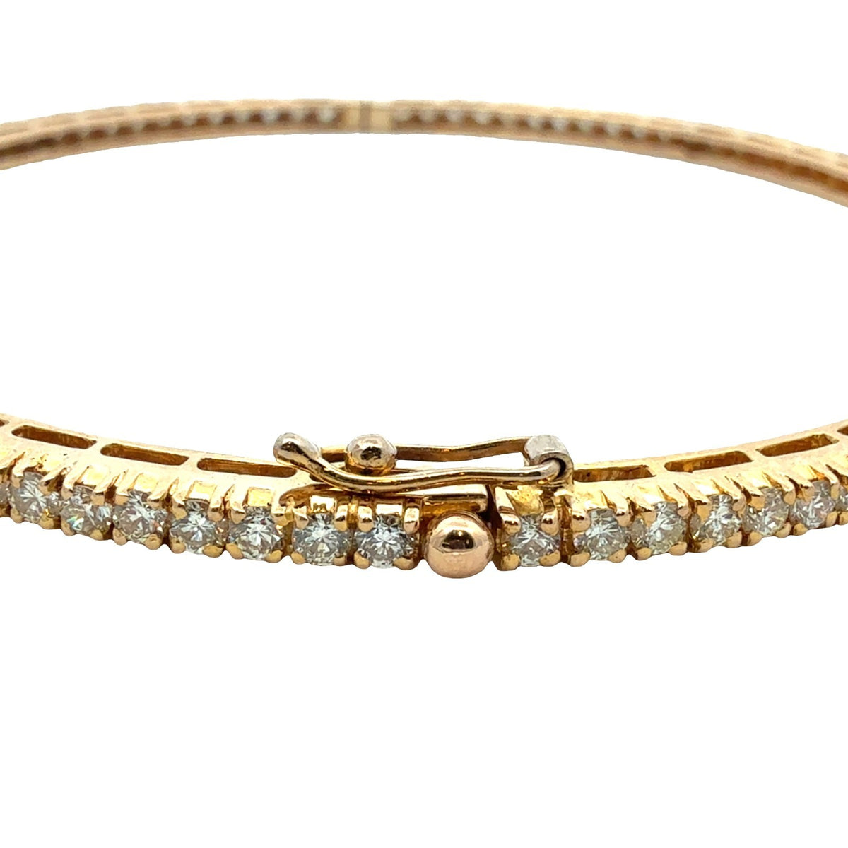 18k Yellow Gold and 3.03ctw Diamond Bangle Bracelet 7.25"5
