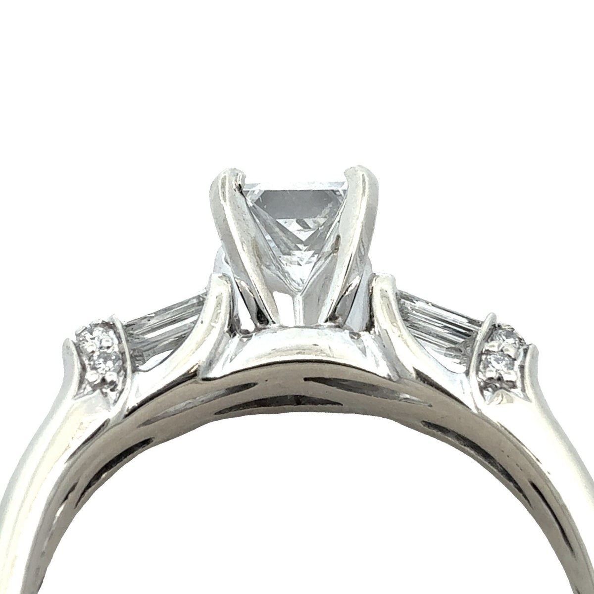 14k White Gold 0.90ctw Princess Cut Diamond Engagement Ring Size 74