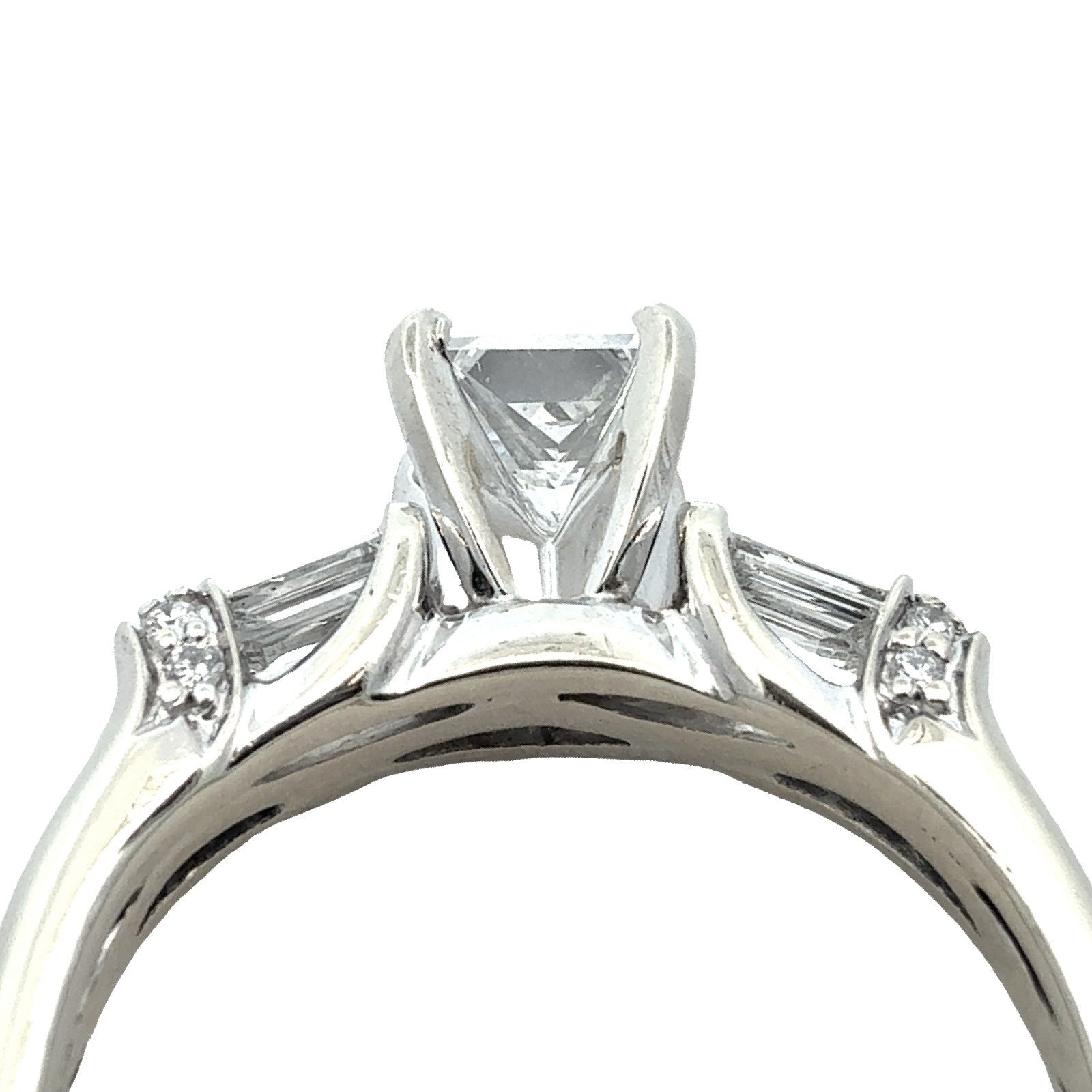 14k White Gold 0.90ctw Princess Cut Diamond Engagement Ring Size 74