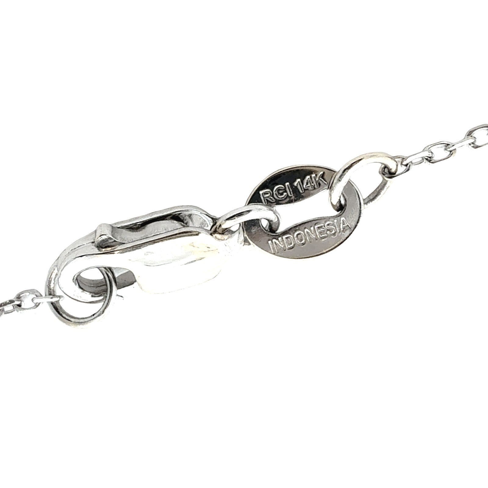 14k White Gold 0.19cttw Diamond Cluster Pendant Necklace6