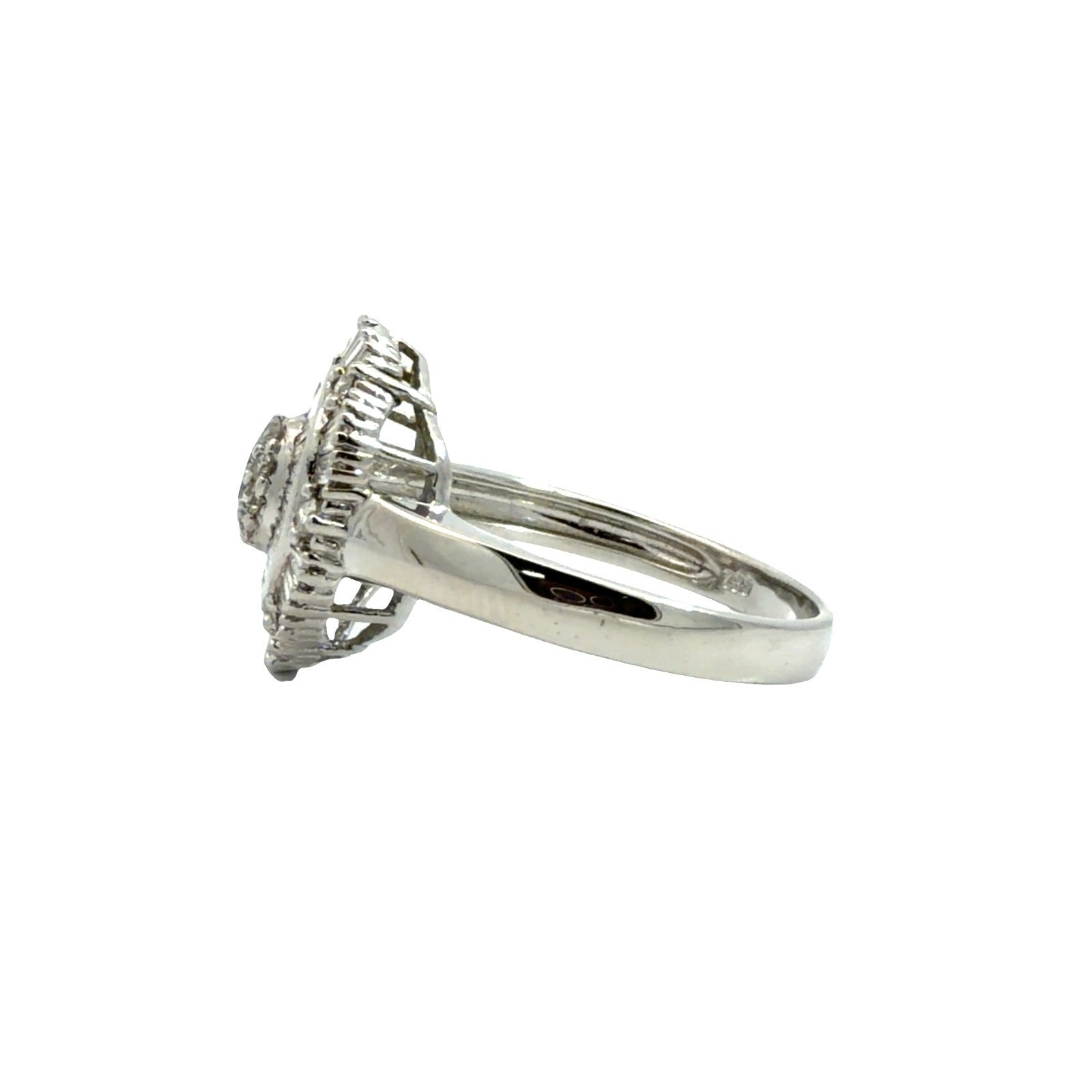 18k White Gold 0.65ctw Diamond Cluster Cocktail Ring Size 6.53