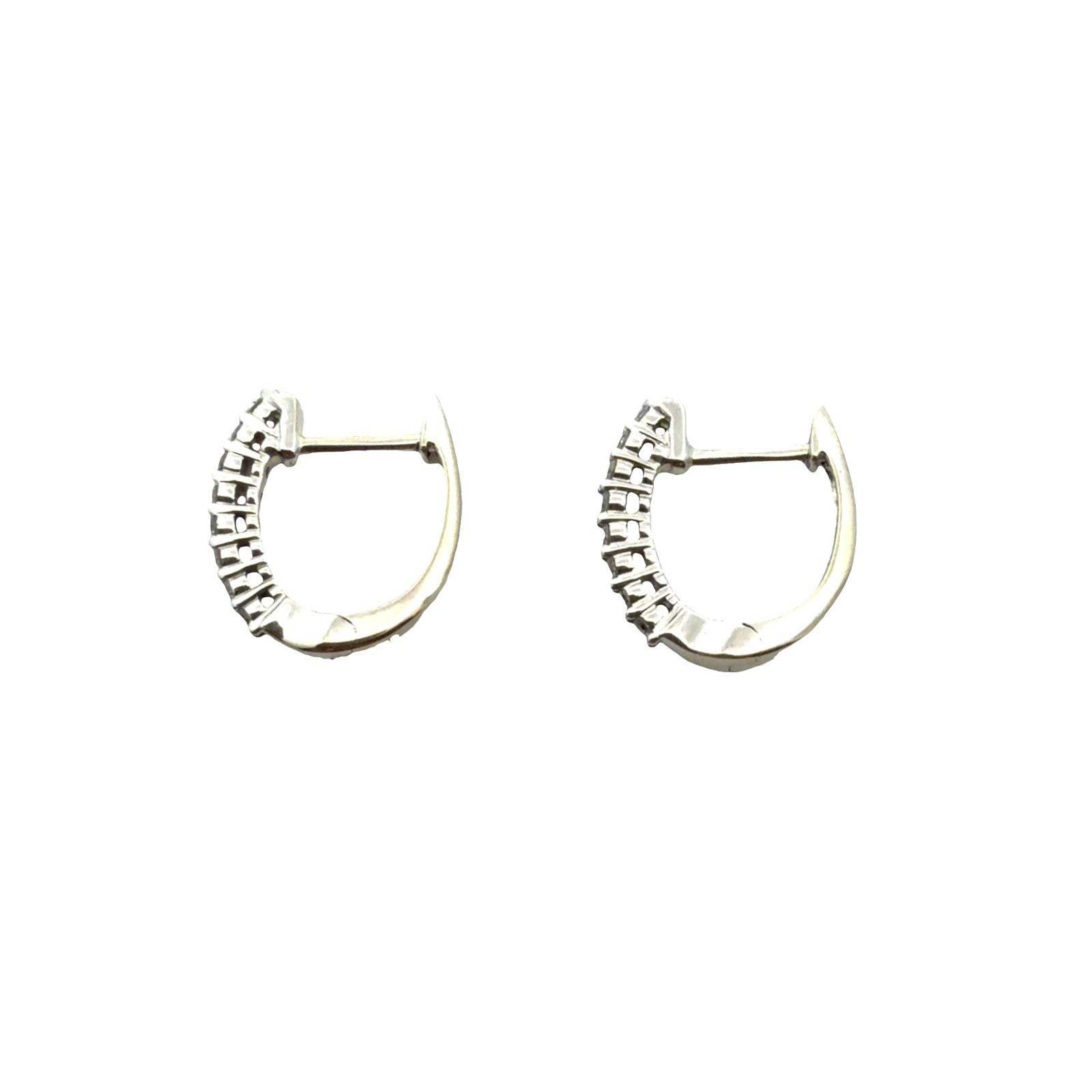 14k White Gold & 0.16cttw Diamond Huggie Hoop Earrings2