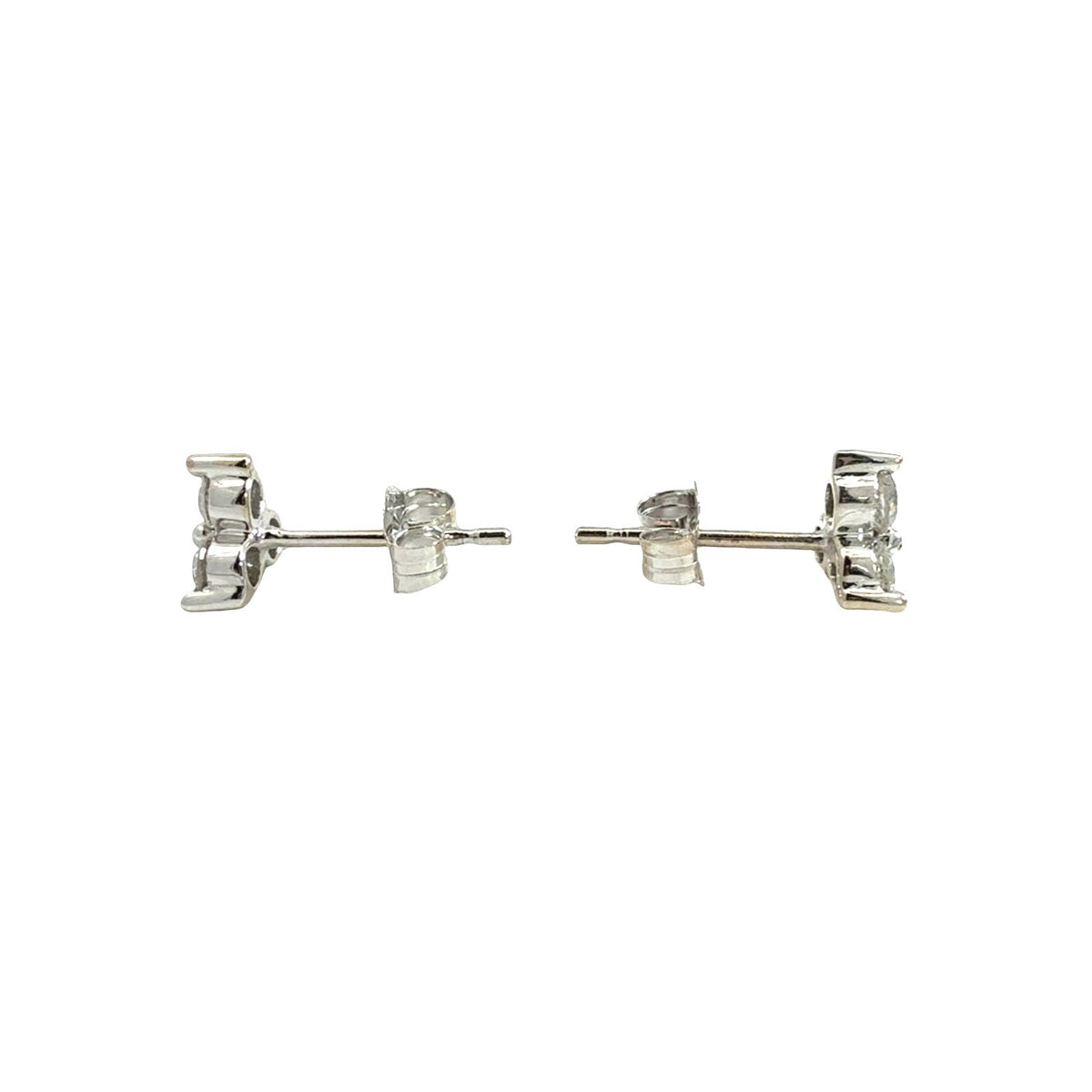 14k White Gold 0.27cttw Diamond Trefoil Cluster Stud Earrings1