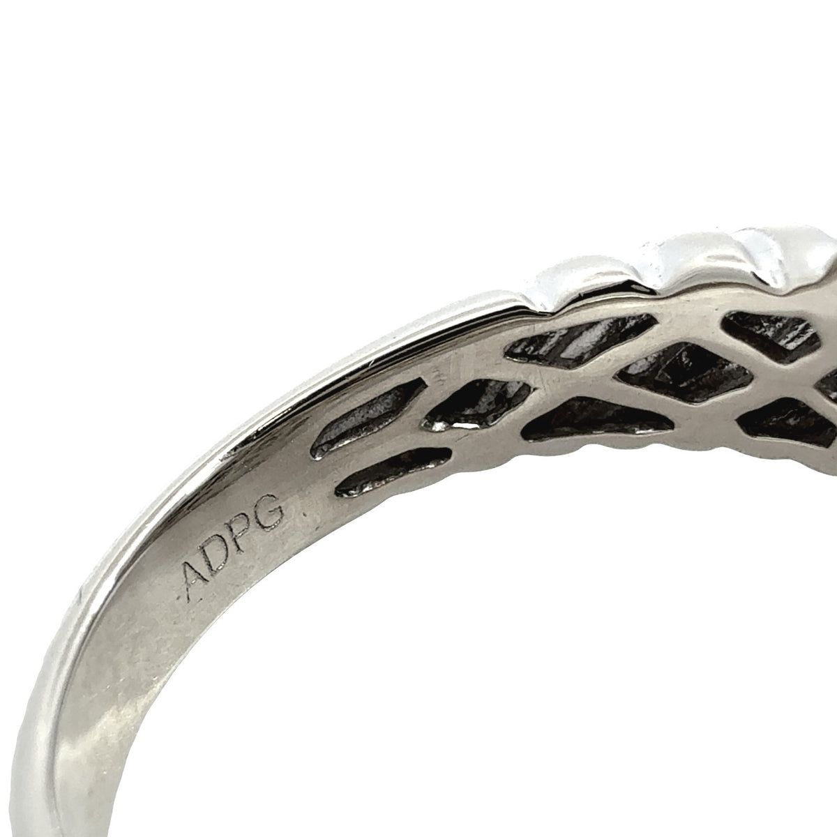 14k White Gold Onyx and 0.17cttw Diamond Halo Twisted Cable Cocktail Ring6