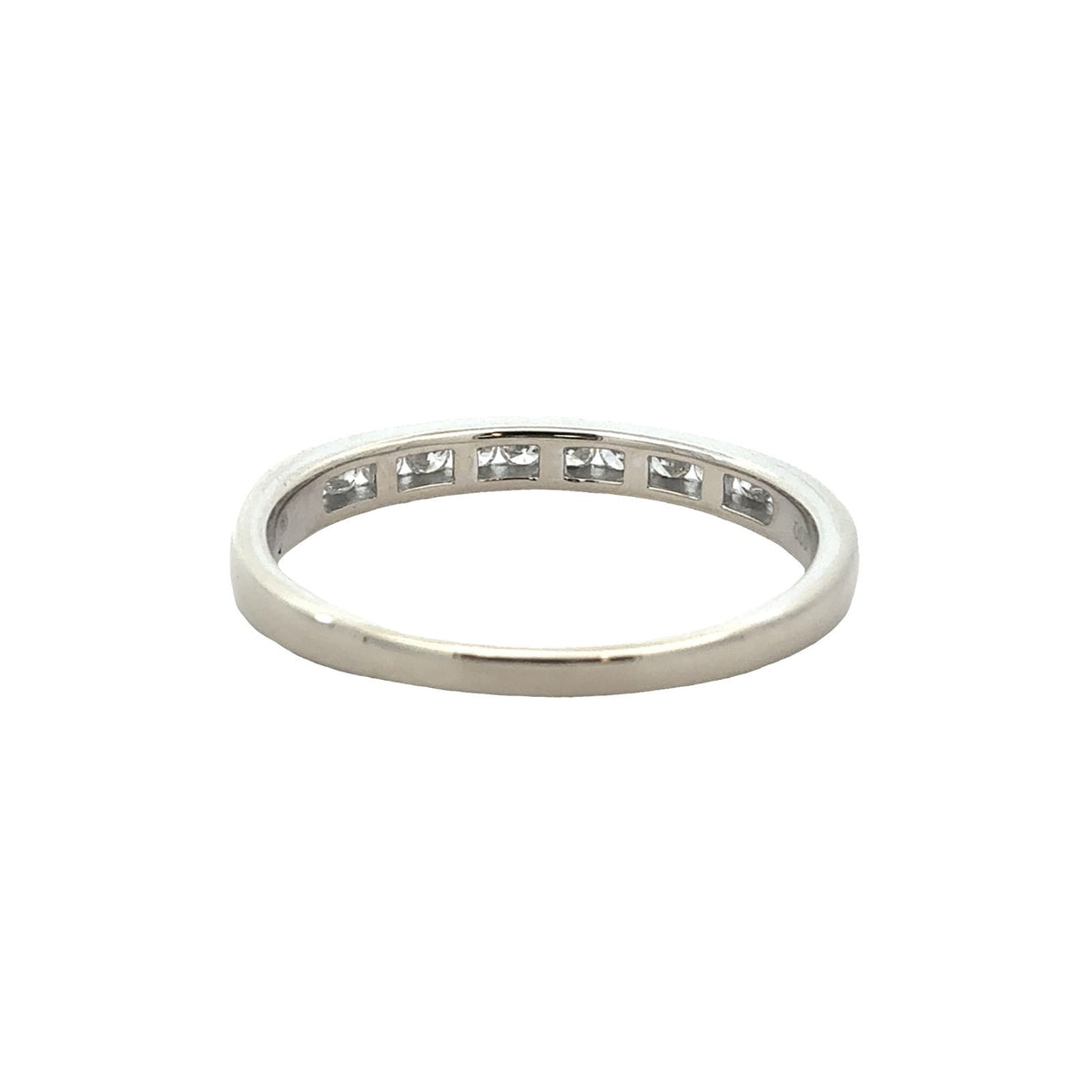 18k White Gold and 0.30ctw Channel Set Diamond Band Size 7.753