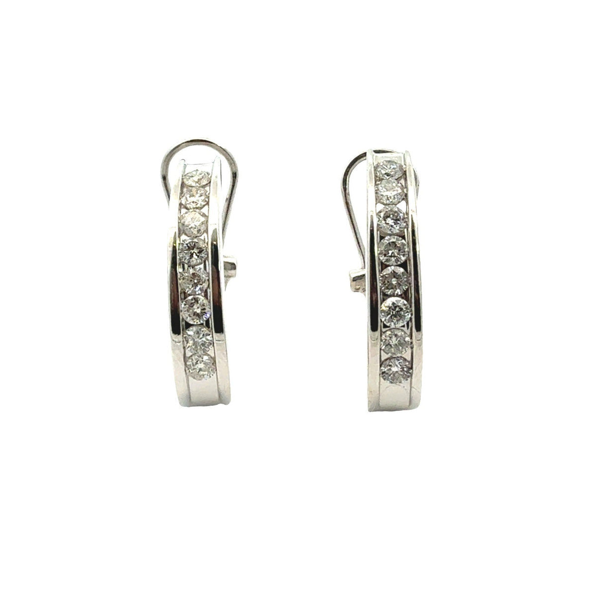14k White Gold 0.96ctw Brilliant Pavé Diamond Earrings5