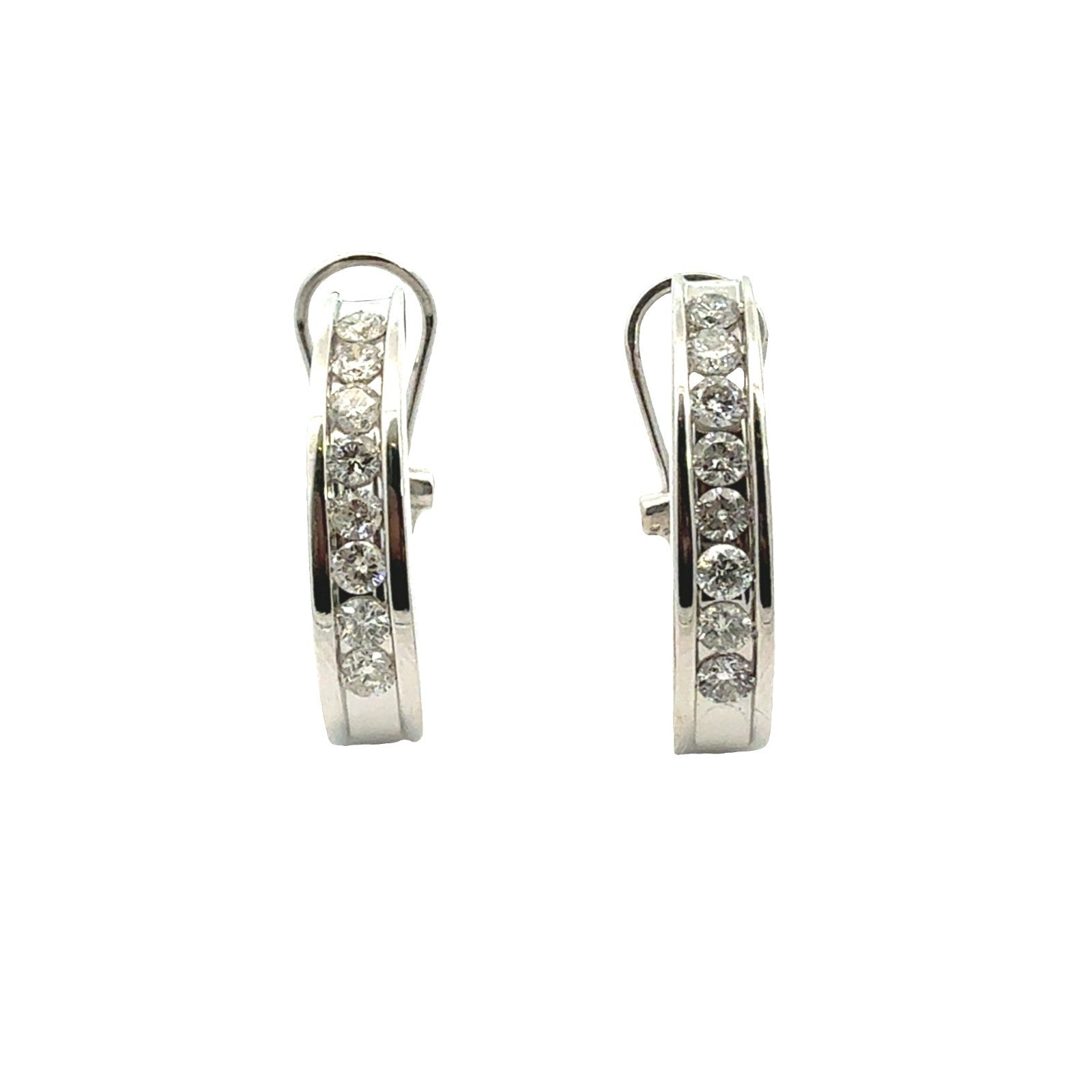 14k White Gold 0.96ctw Brilliant Pavé Diamond Earrings5