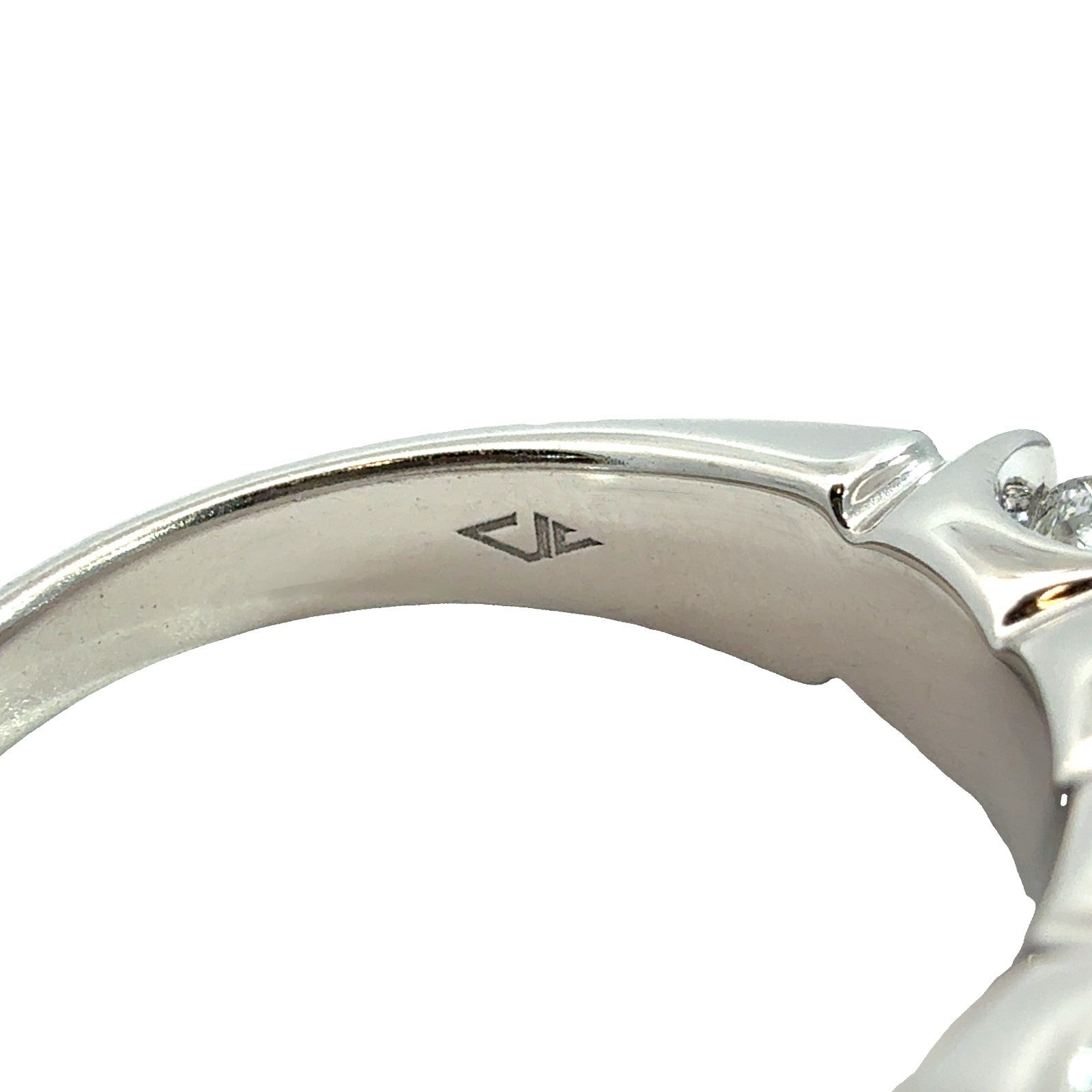 14k White Gold 1.85ctw Five Diamond Half Eternity Band Size 6.58