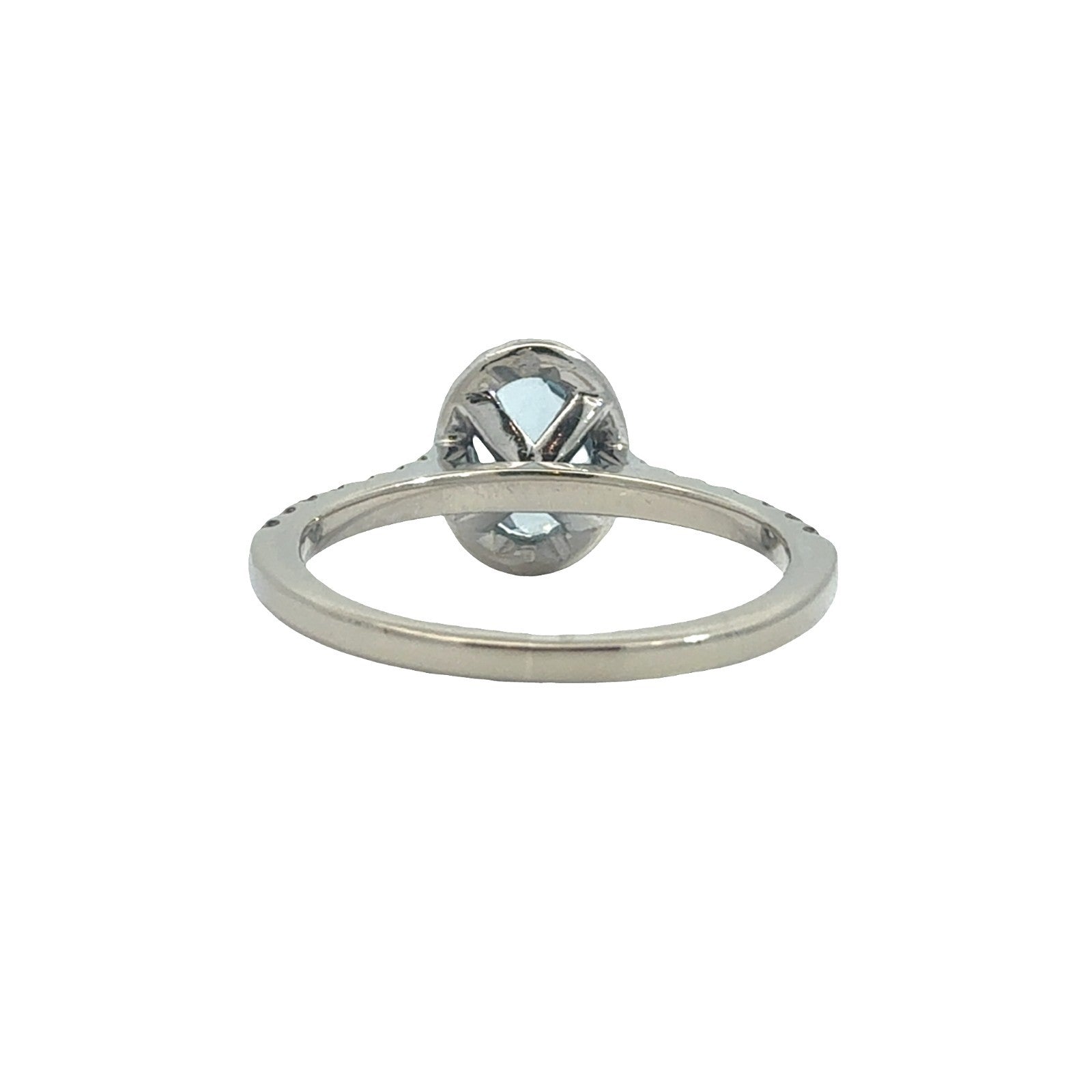 14k White Gold Stamped 0.31ctw Diamond & 0.61ctw Oval Aquamarine Ring3