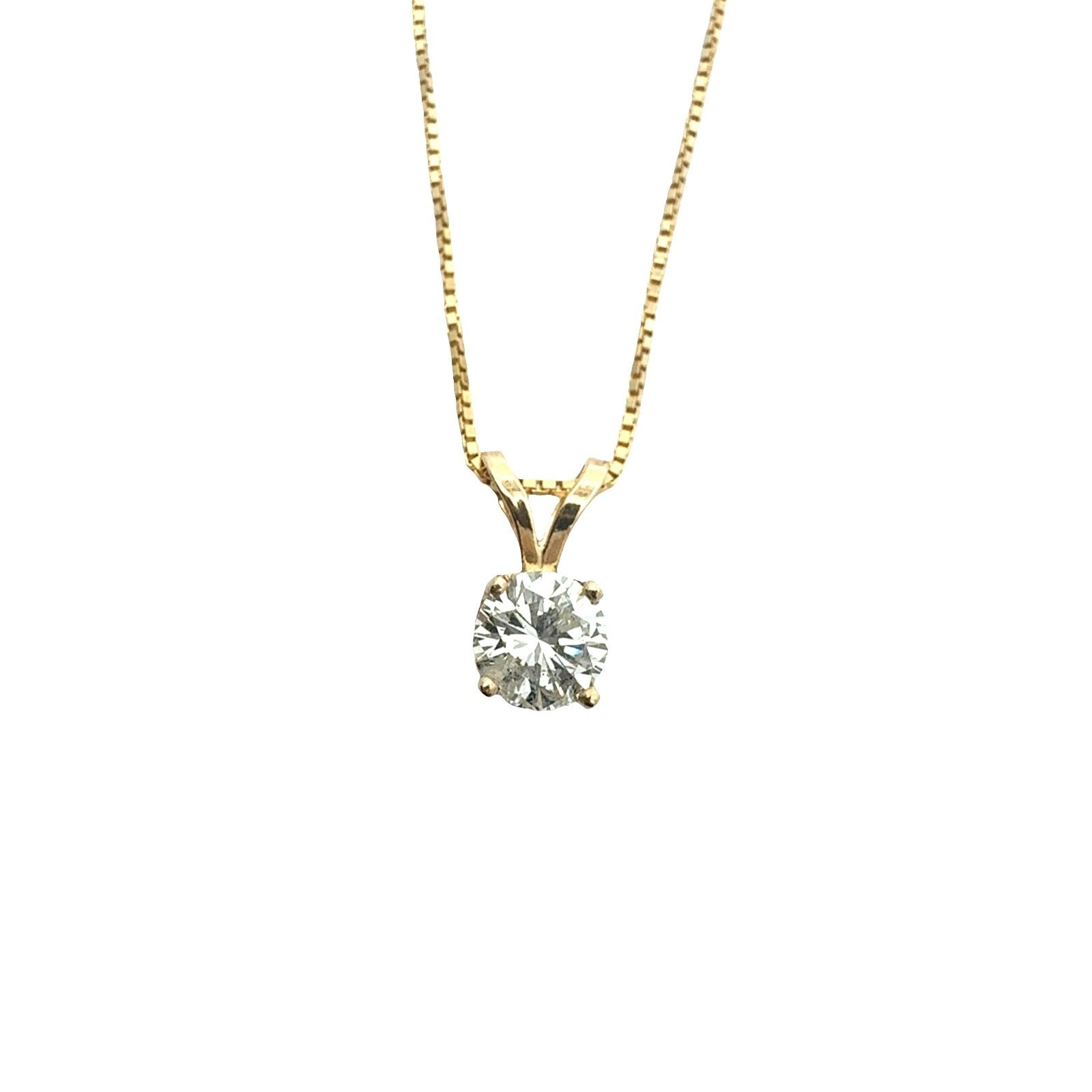 14k Yellow Gold and 0.74ctw Diamond Pendant Necklace 18"0