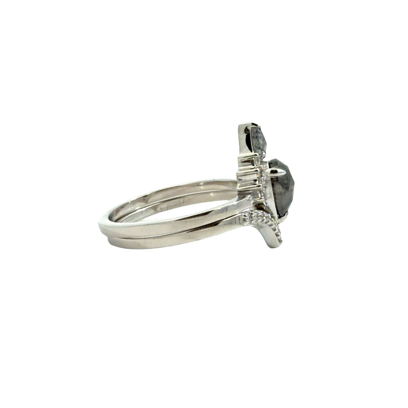 18k White Gold Salt & Pepper 0.82ctw(0.56ct) Pear Diamond Engagement Ring & Band2