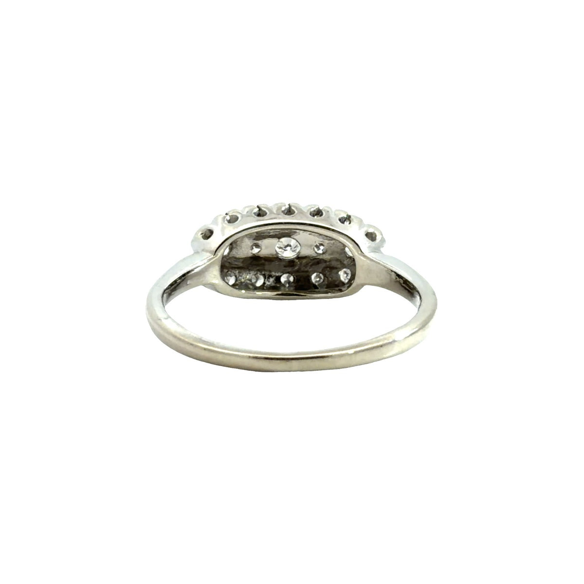 14k White Gold 0.26cttw Diamond Oval Cluster Cocktail Ring Size 6.752