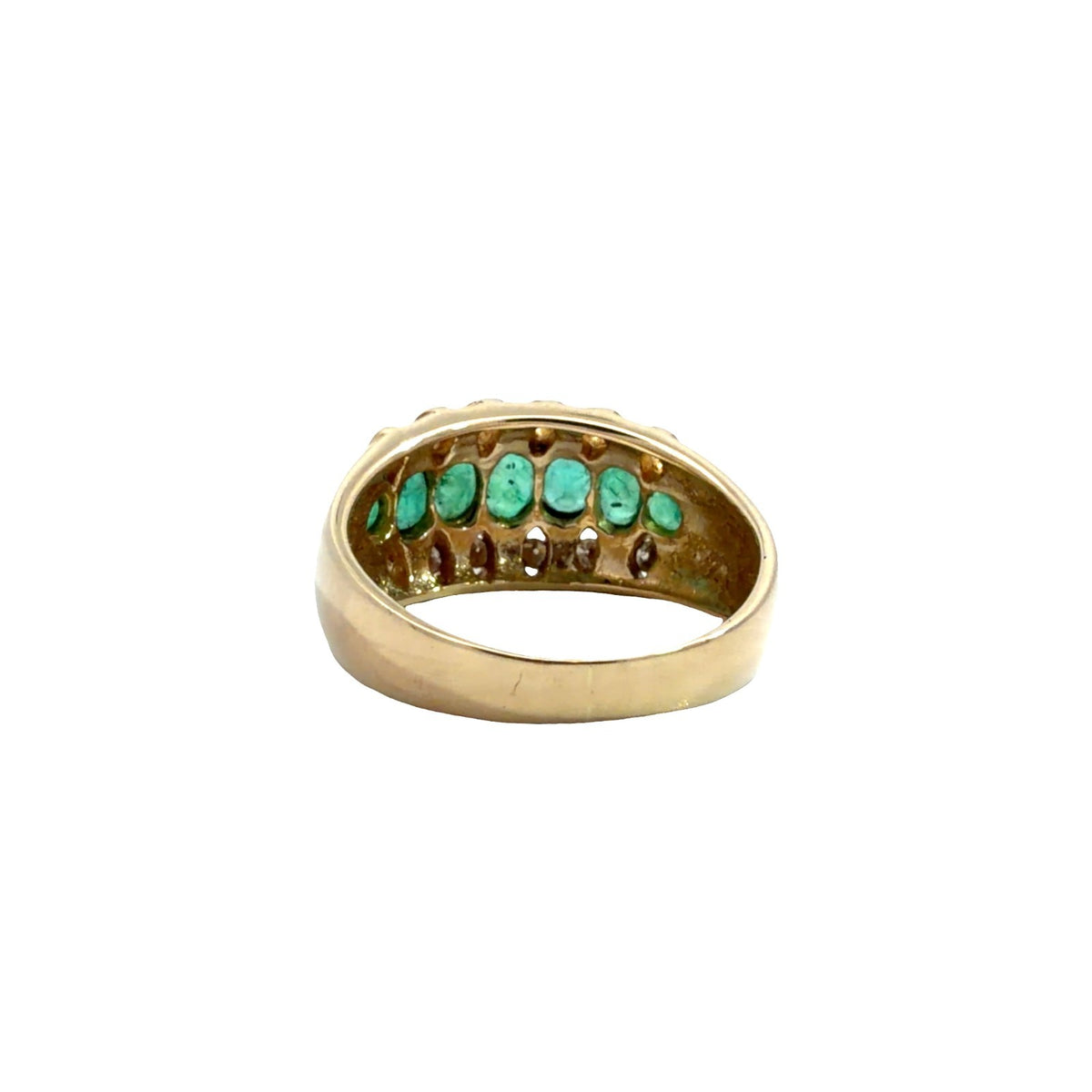 14k Yellow Gold Band Ring with (0.65ctw)Emerald and (0.24ctw)Diamond2