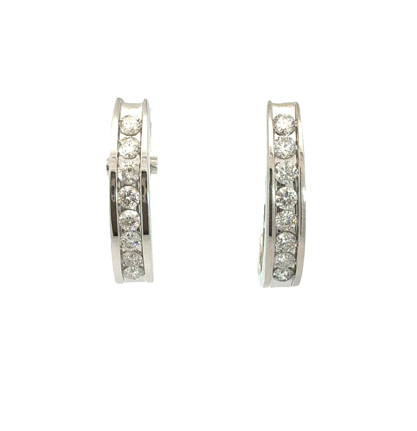 14k White Gold 0.96ctw Brilliant Pavé Diamond Earrings0