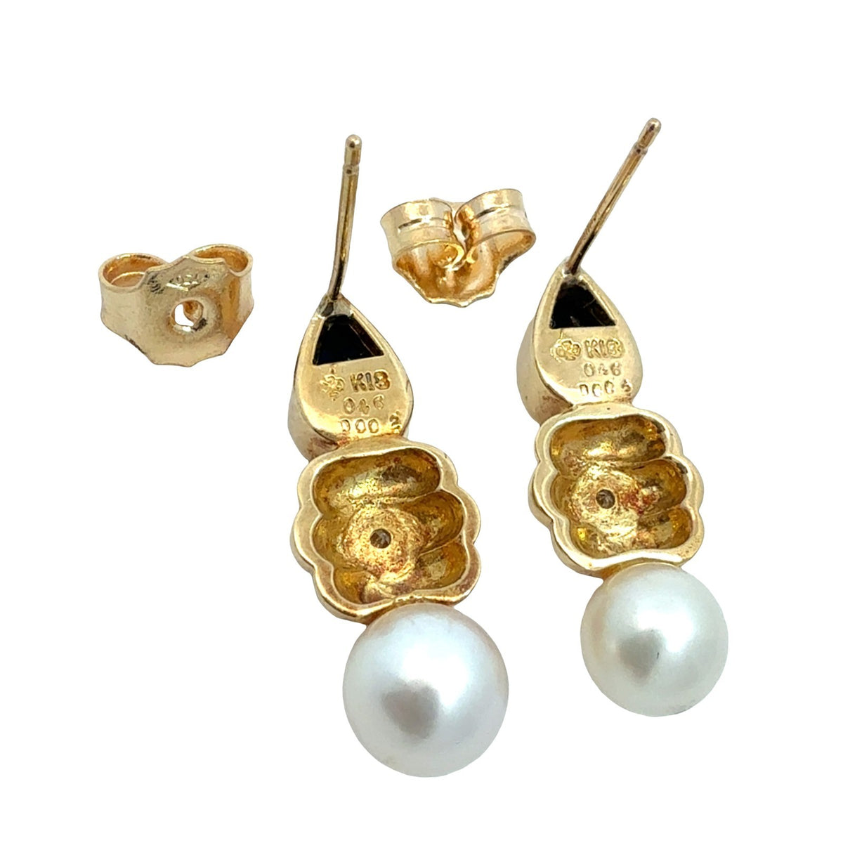 Vintage 18k Yellow Gold Pearl 0.92cttw Sapphire and 0.04cttw Diamond Earrings5