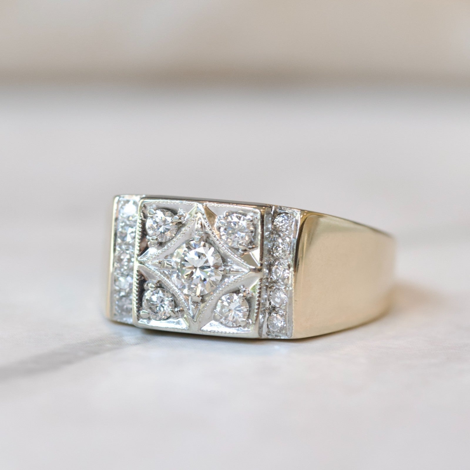 Vintage 14k Yellow Gold Stamped Two-Tone 0.78cttw Diamond Ring Men's0